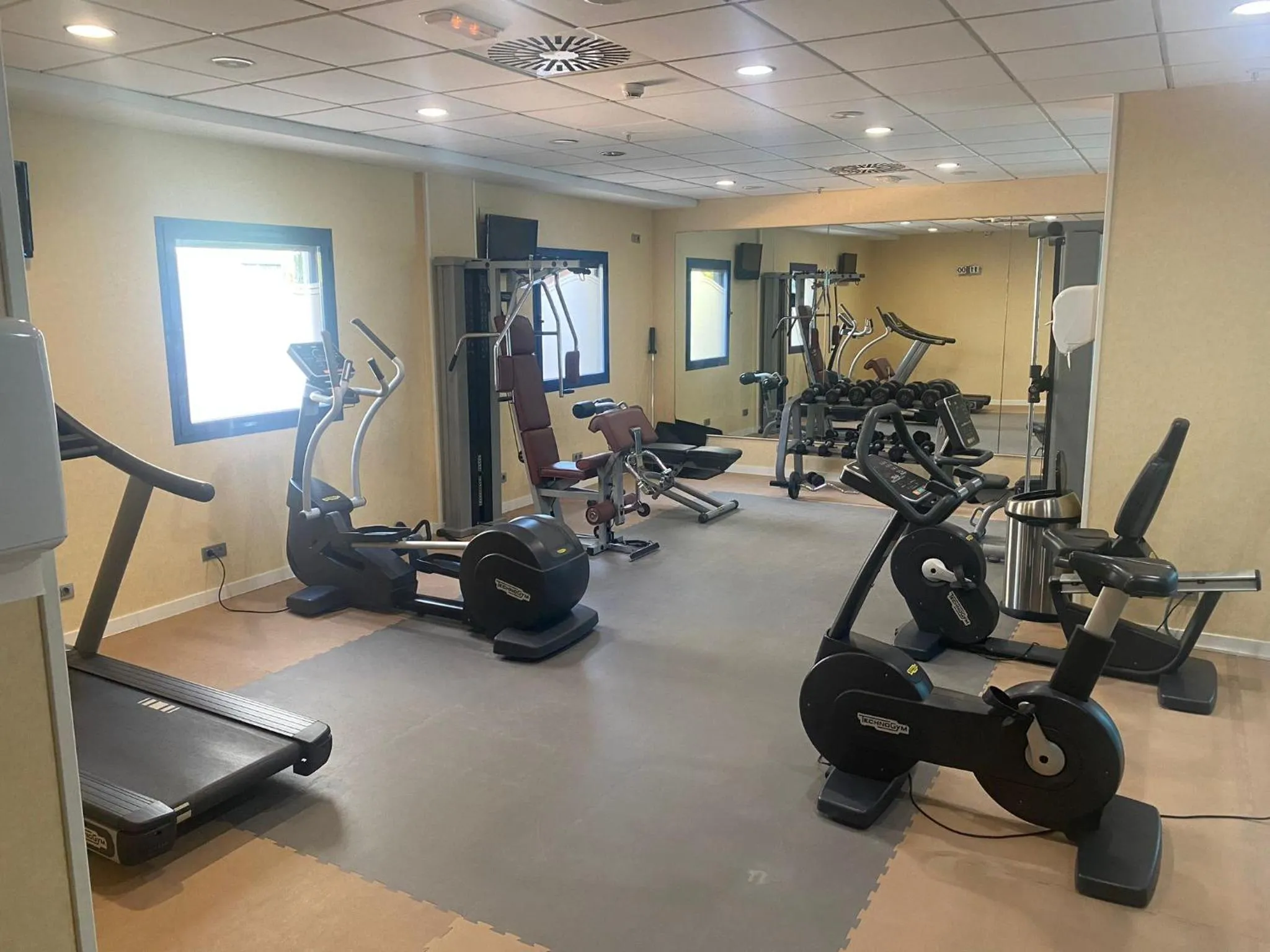 Fitness centre/facilities in Hotel Madeira Centro