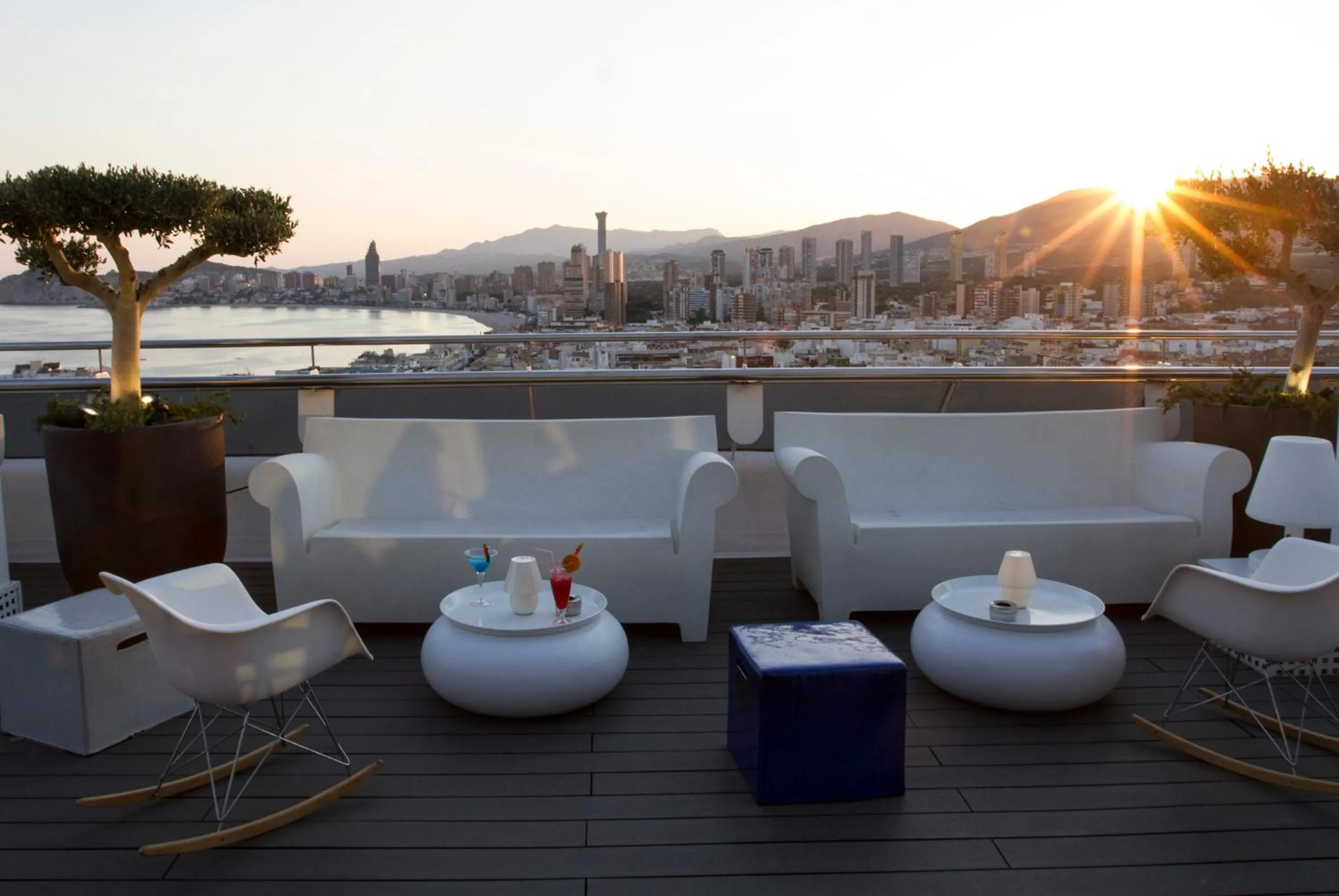 Lounge or bar in Hotel Madeira Centro