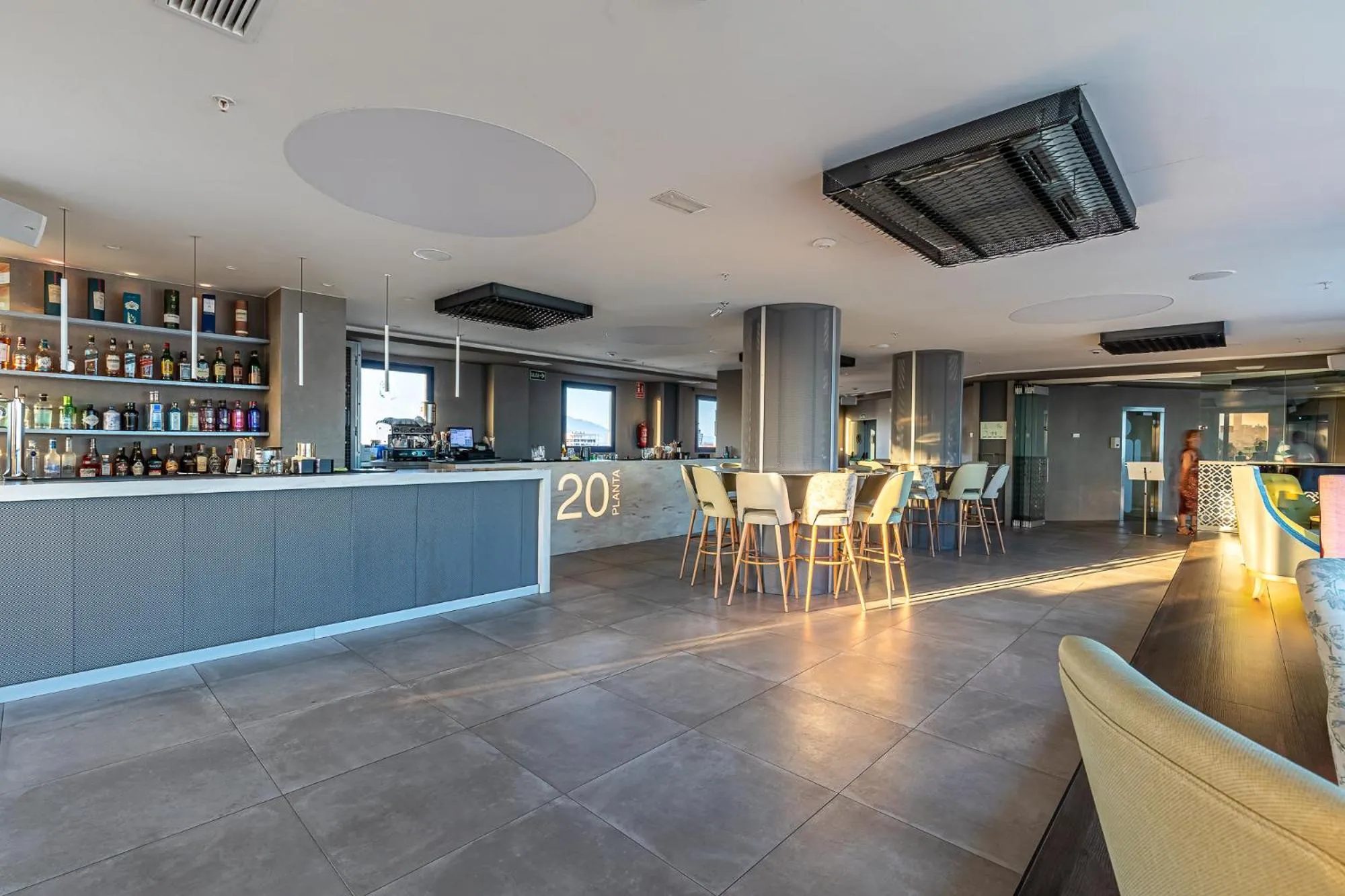 Lounge or bar in Hotel Madeira Centro