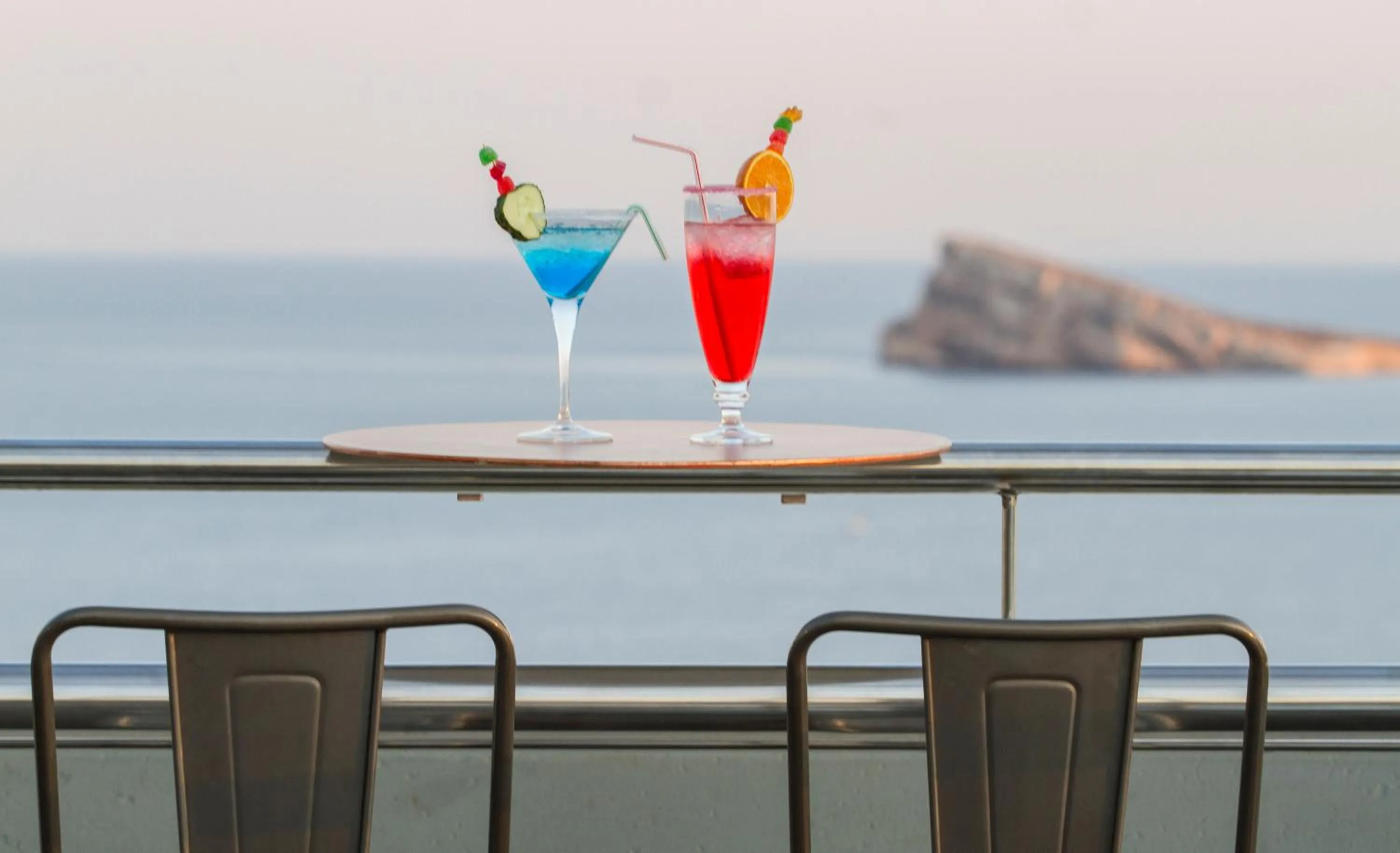 Lounge or bar in Hotel Madeira Centro