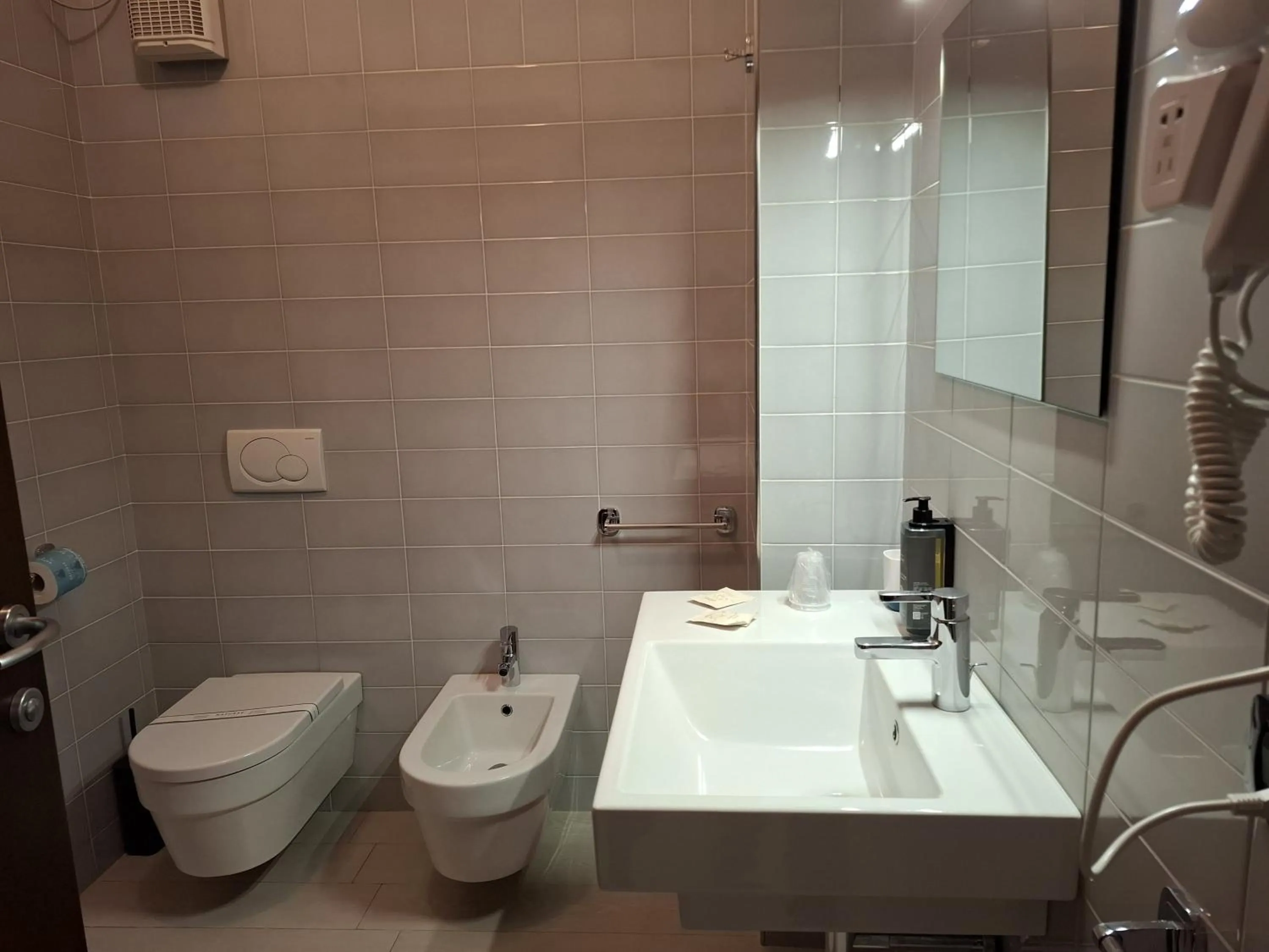 Bathroom in Maestrale Resort Hotel - Grosseto