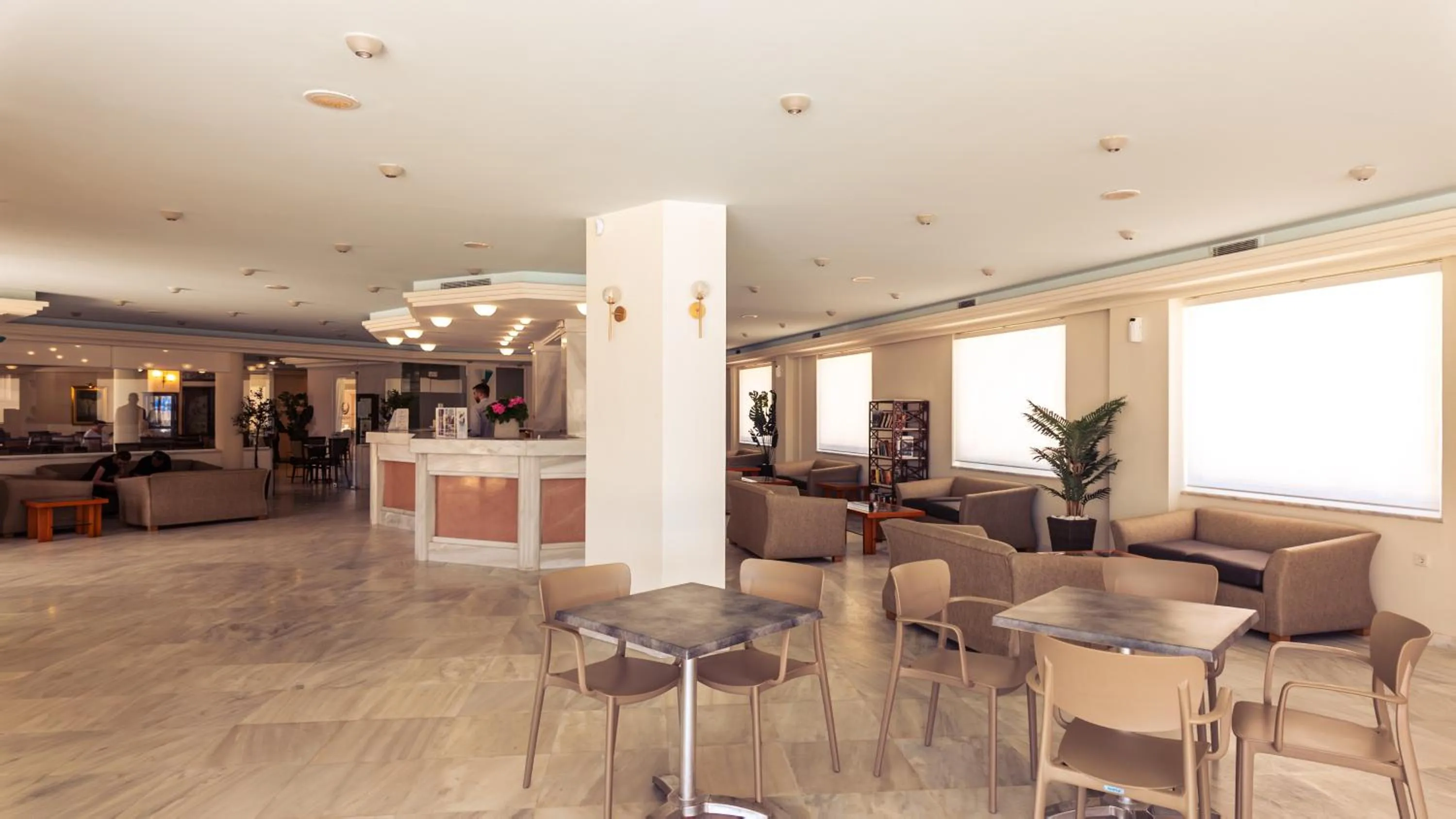 Property building in Chrispy Beach Resort, Agia Marina