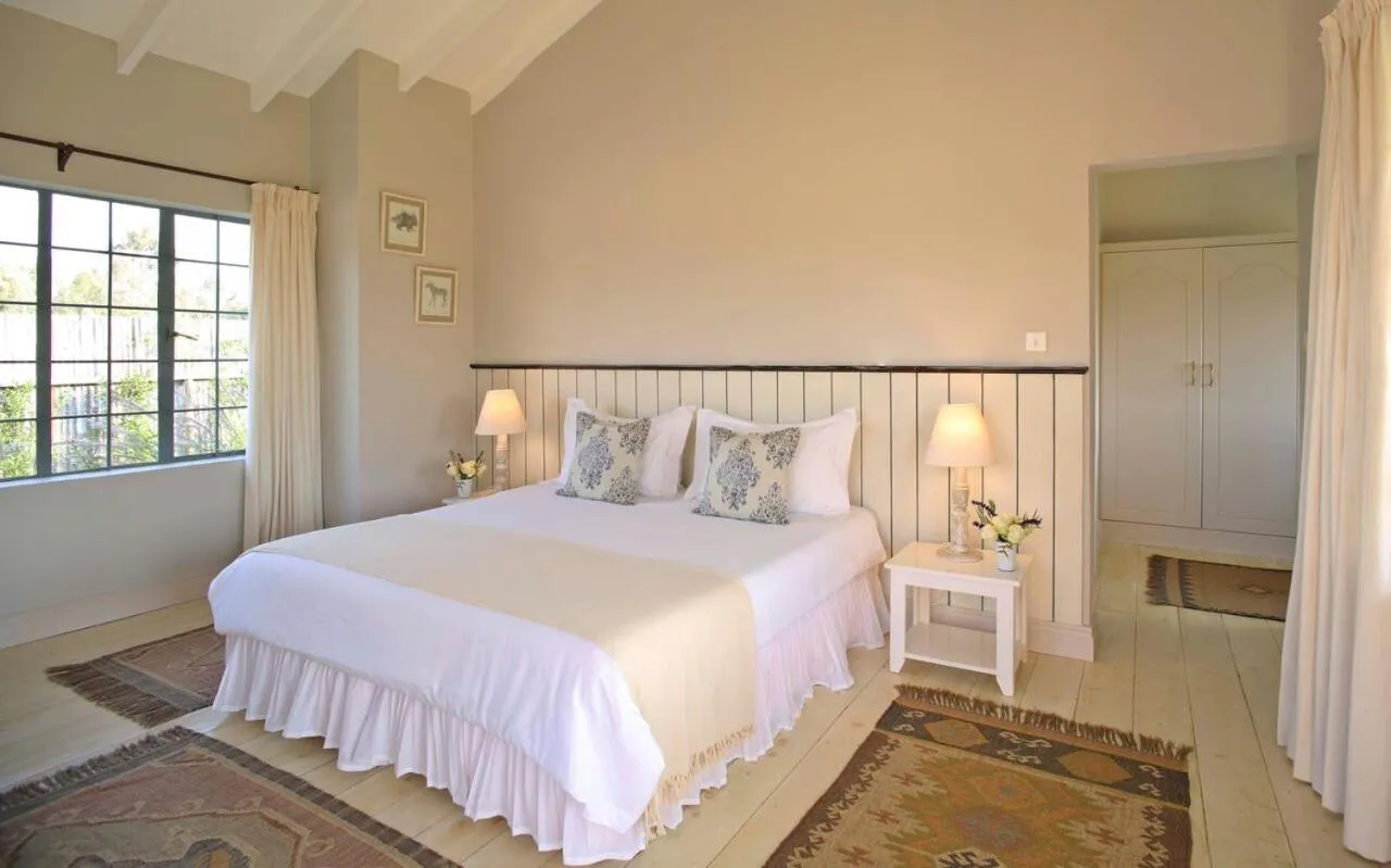 Soames Hotel & Jack' s Bar