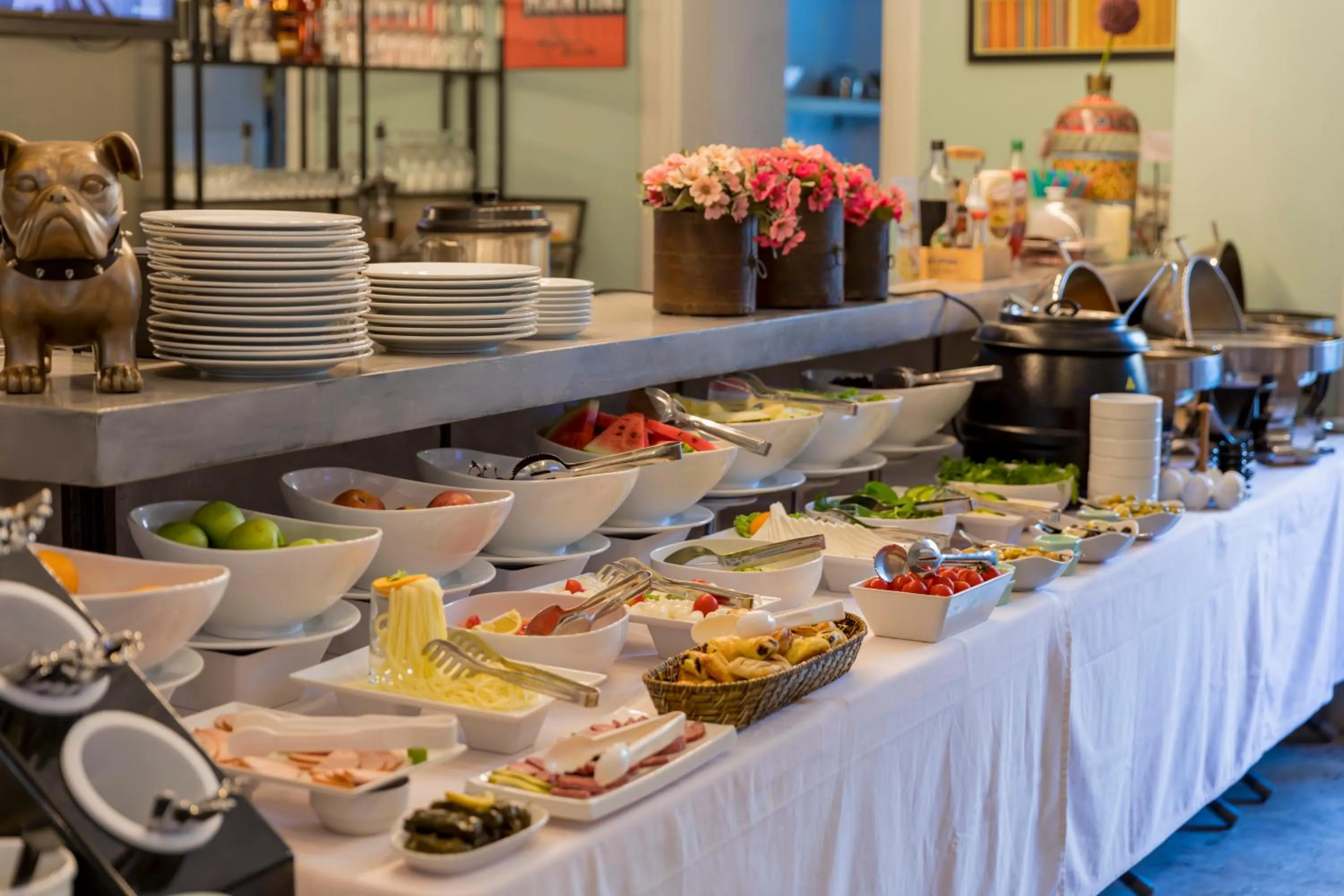 Restaurant/places to eat in Delight Deluxe Aparts