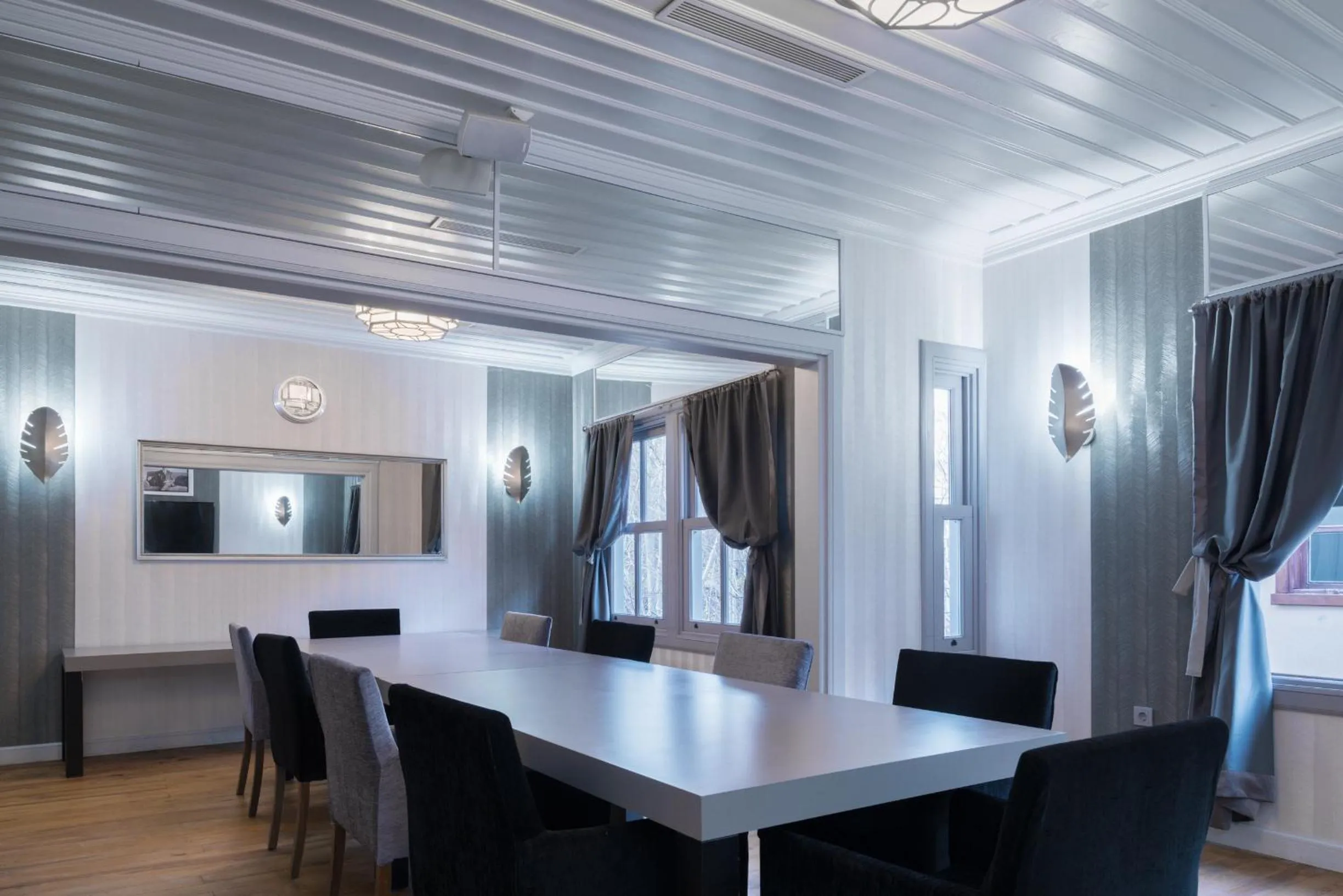 Meeting/conference room in Delight Deluxe Aparts