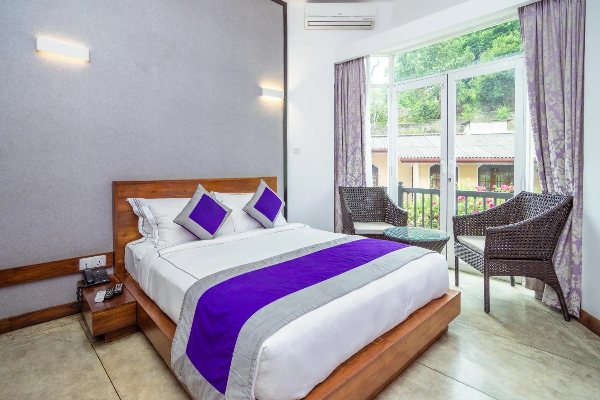 Bed in Viyana Boutique Hotel