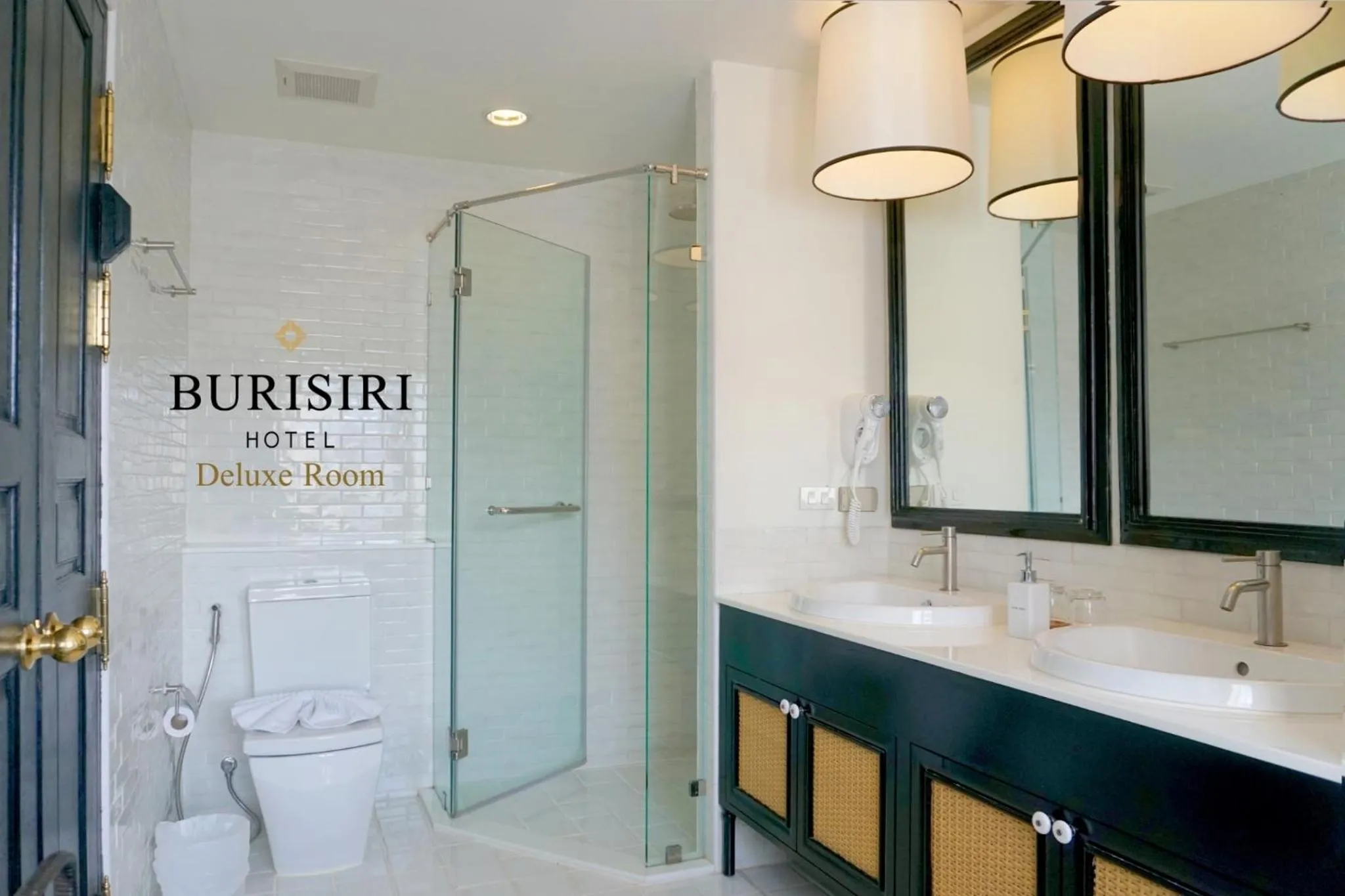 Bathroom in Buri Siri Boutique Hotel