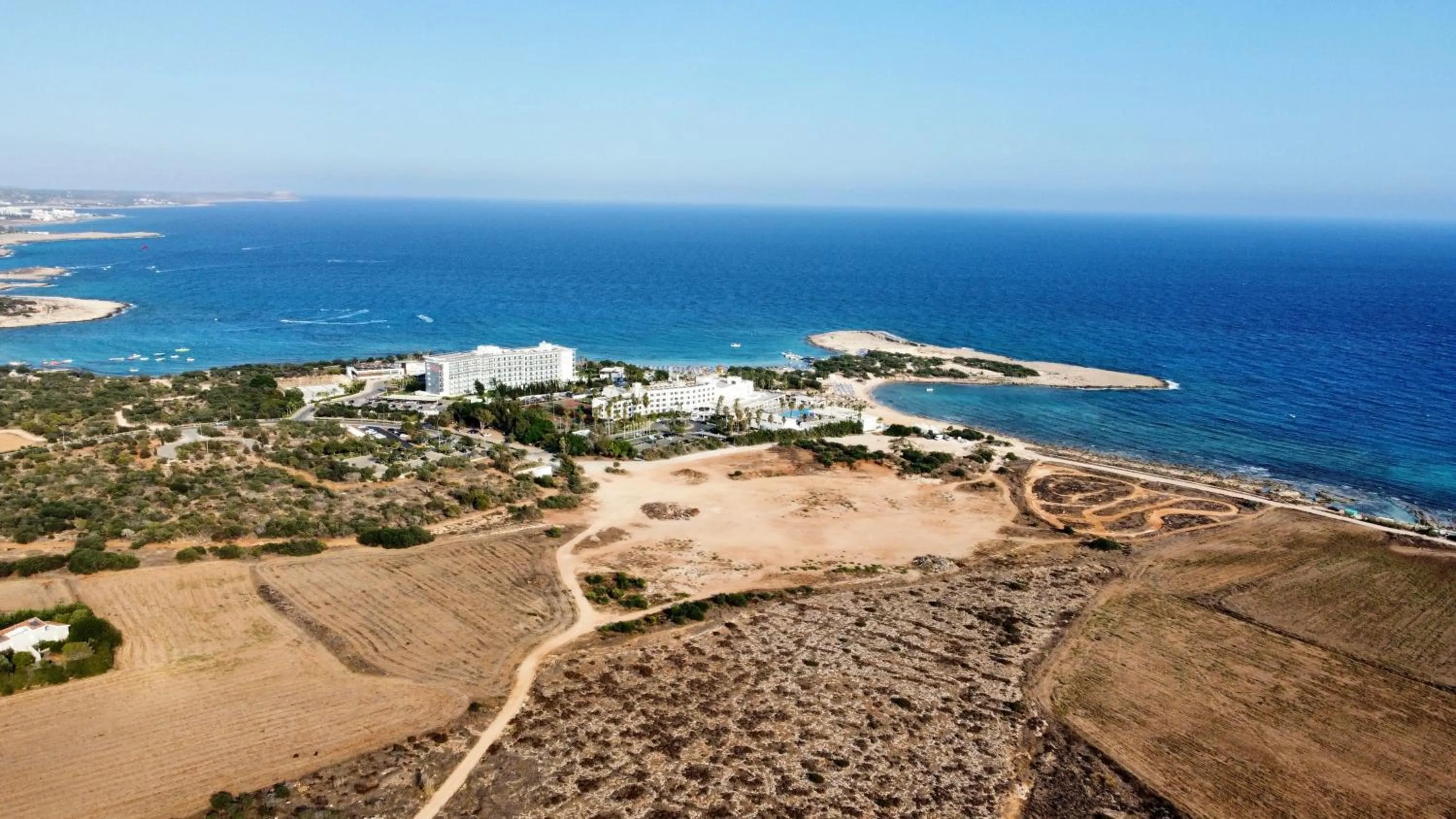 Property building in Loutsiana Deluxe Apts