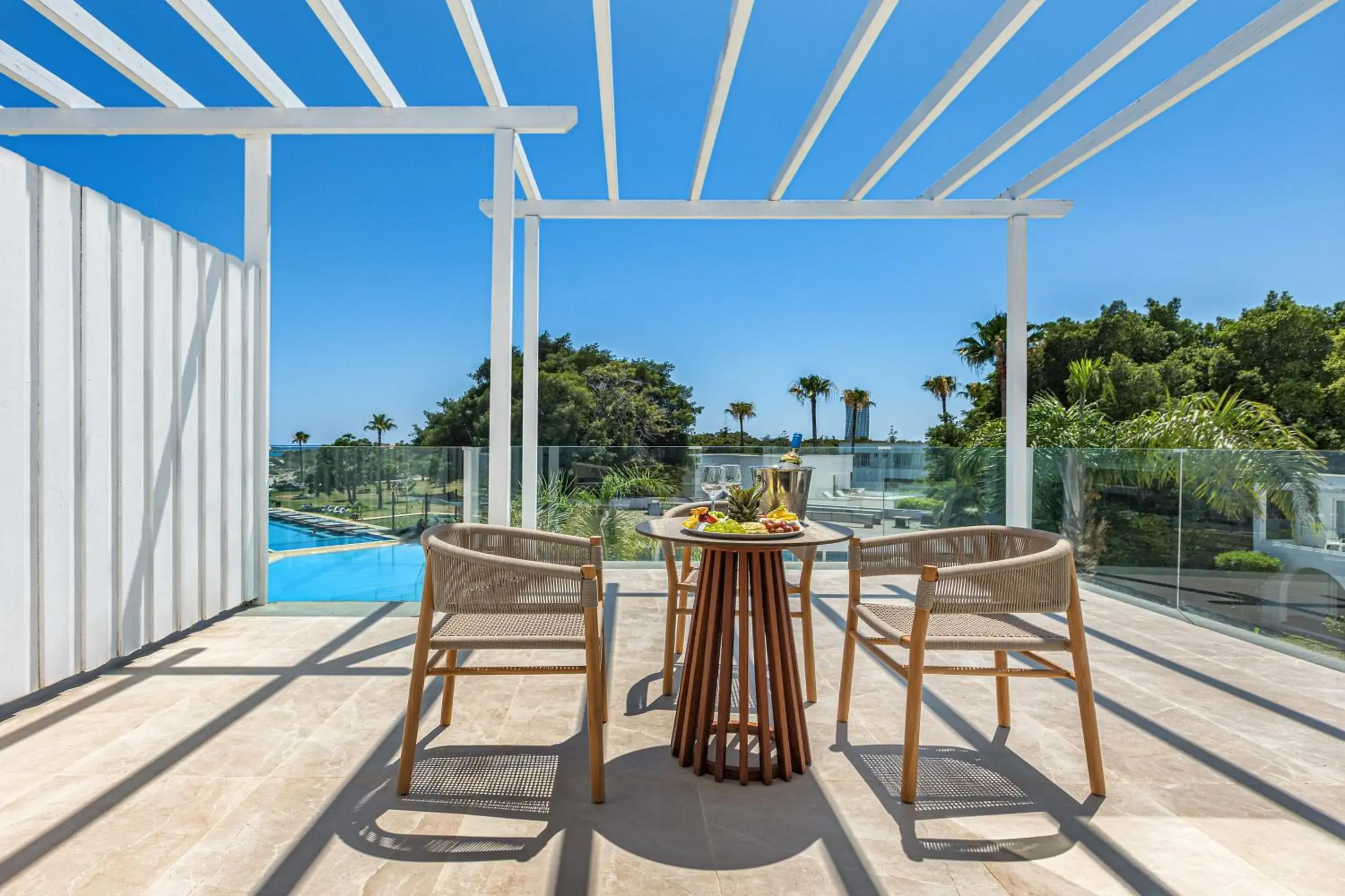 Platinum Penthouse Suite (One Bedroom) in So Nice Beach Resort Platinum Penthouse Suite (One Bedroom) in So Nice Beach Resort