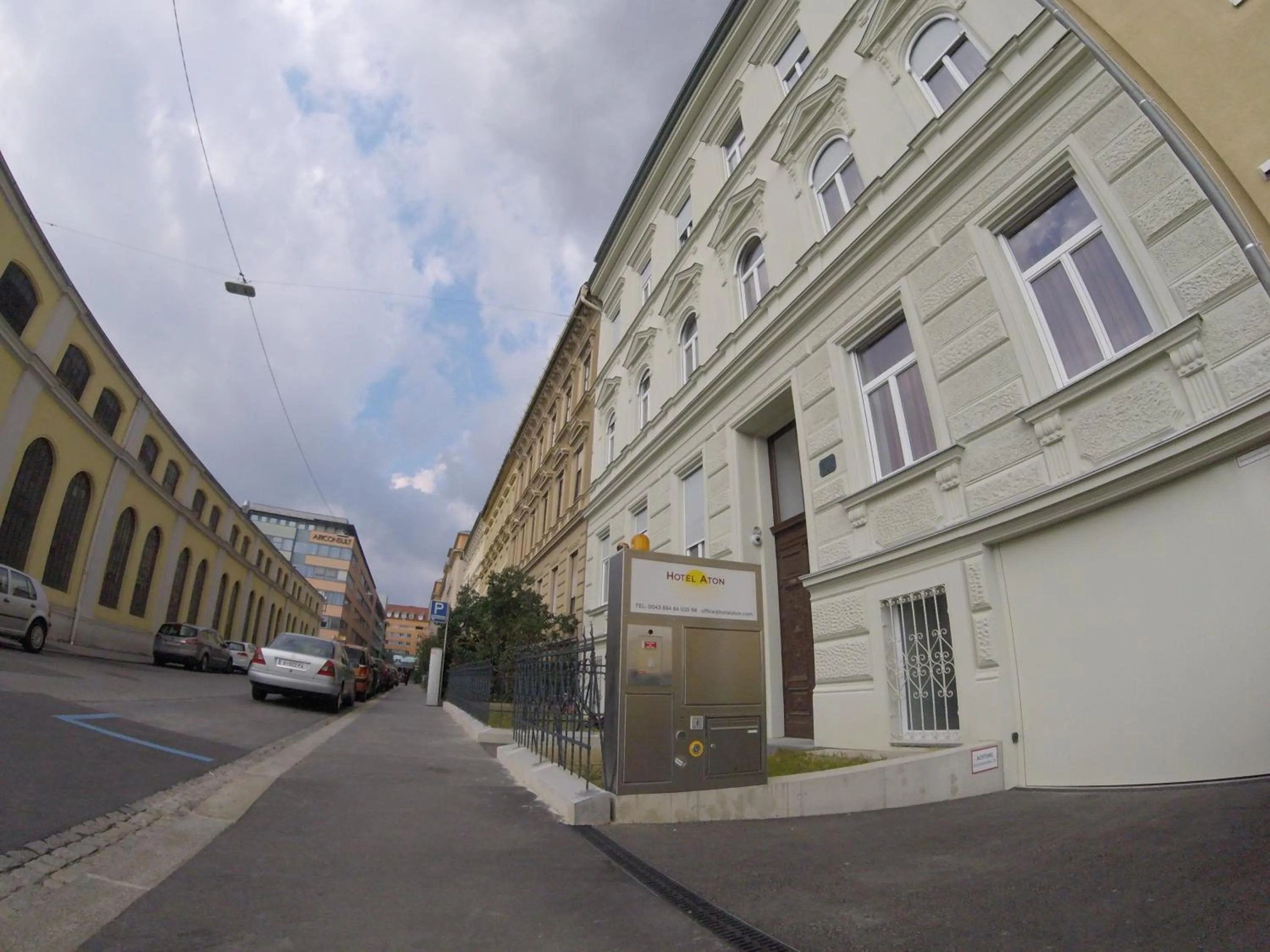 Property building in Hotel Aton