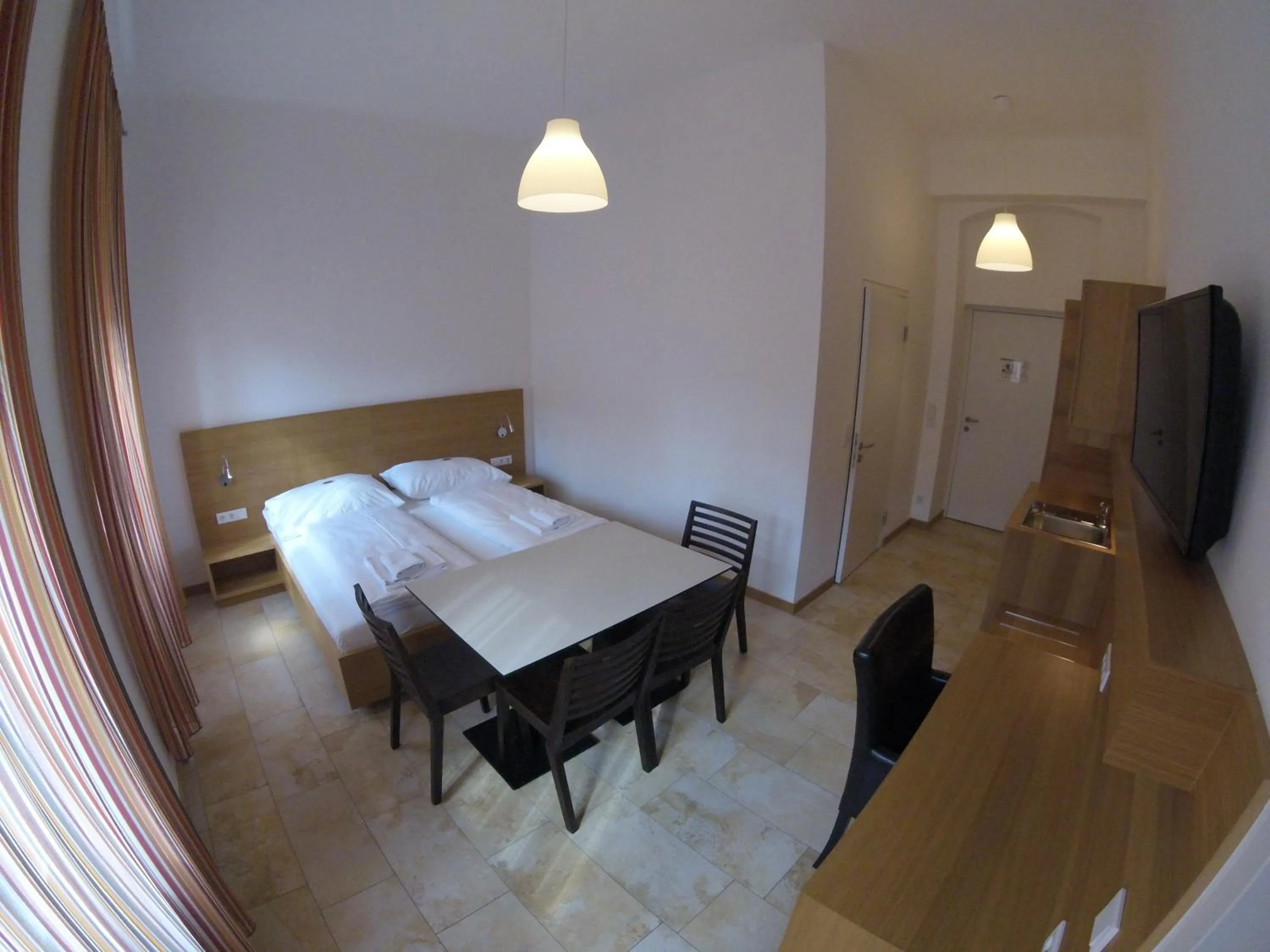 Photo of the whole room, Bed in Hotel Aton