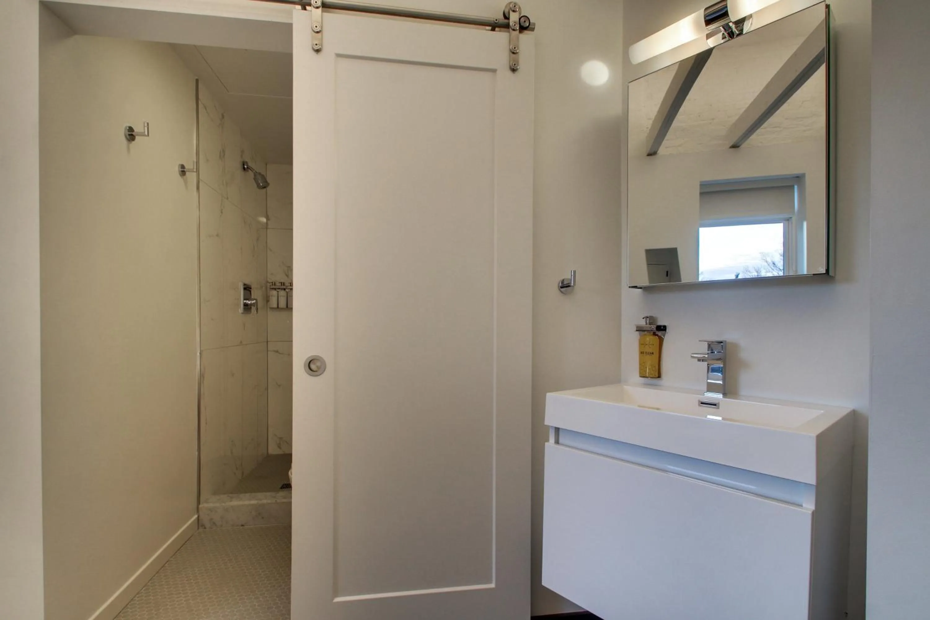 Bathroom in Hotel Hive