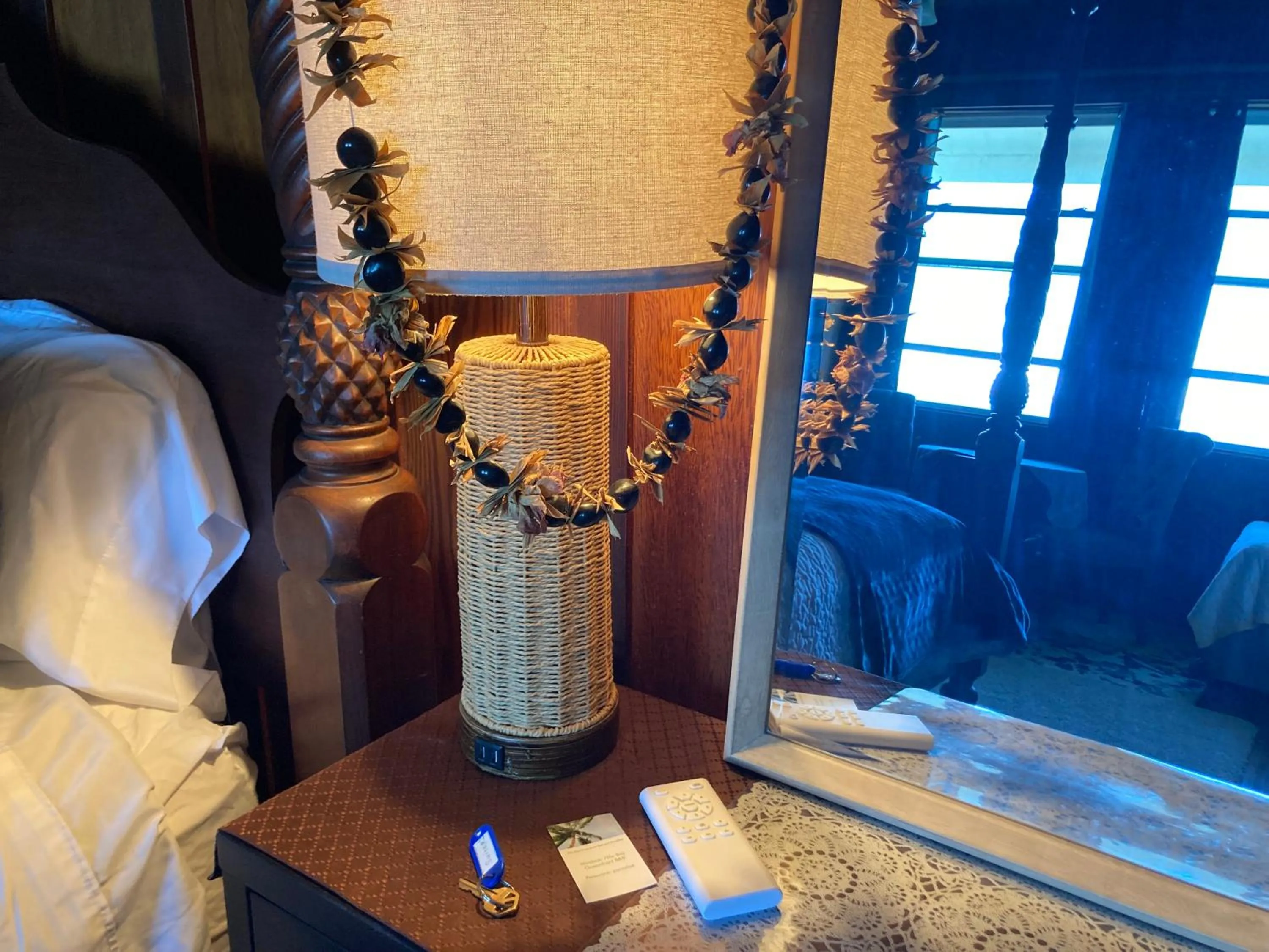 Bedroom, Bed in Hilo Bay Oceanfront Bed and Breakfast