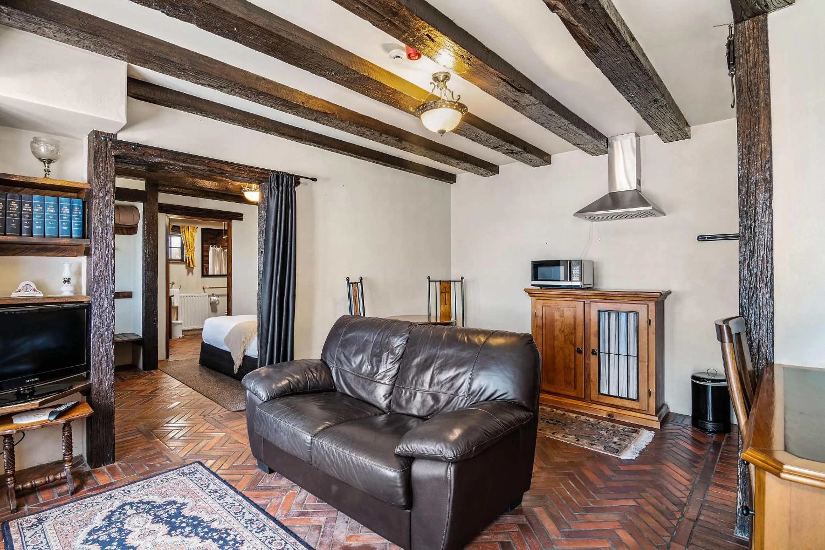 Bedroom in The Honest Lawyer, an Ascend Collection Hotel