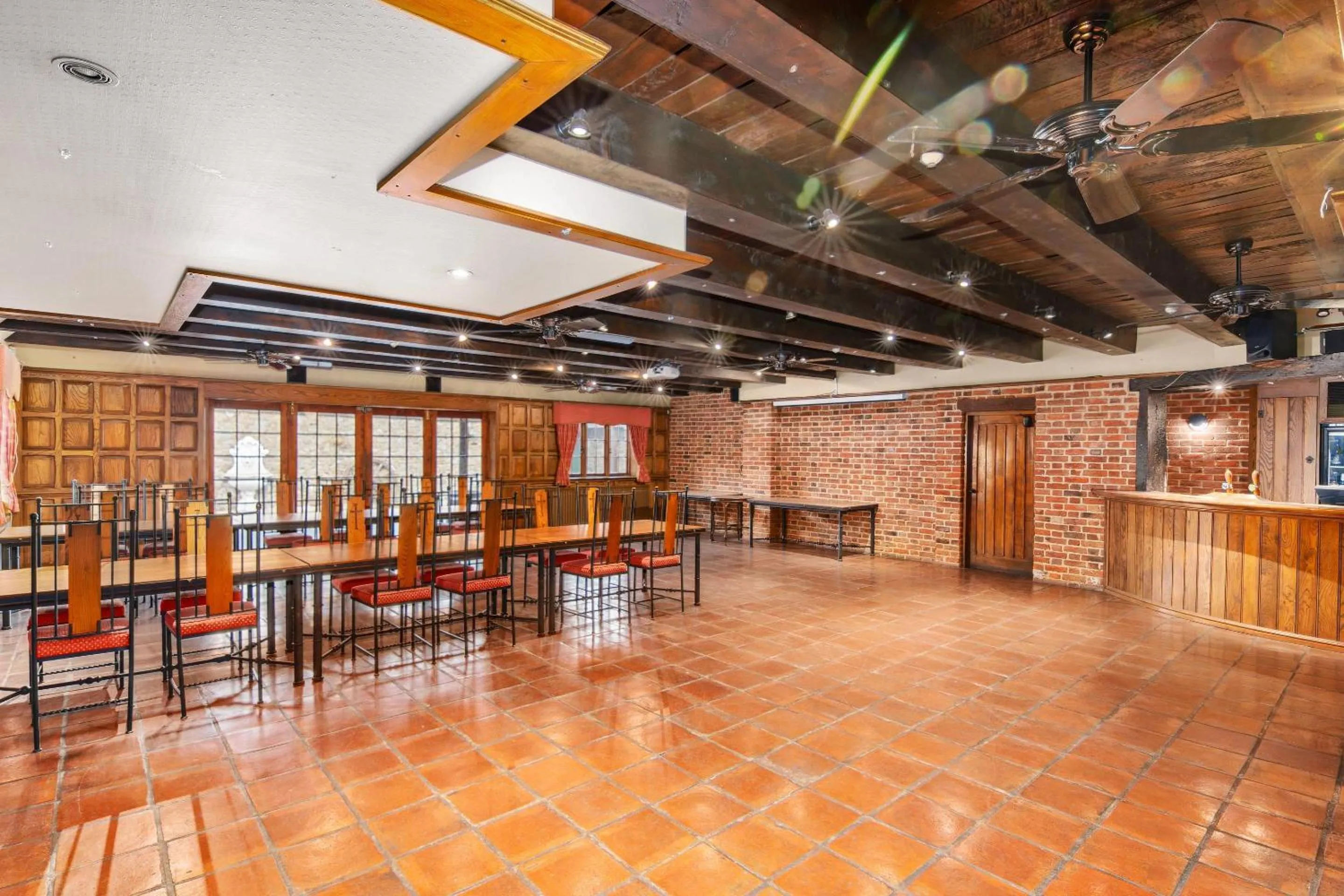 Meeting/conference room in The Honest Lawyer, an Ascend Collection Hotel