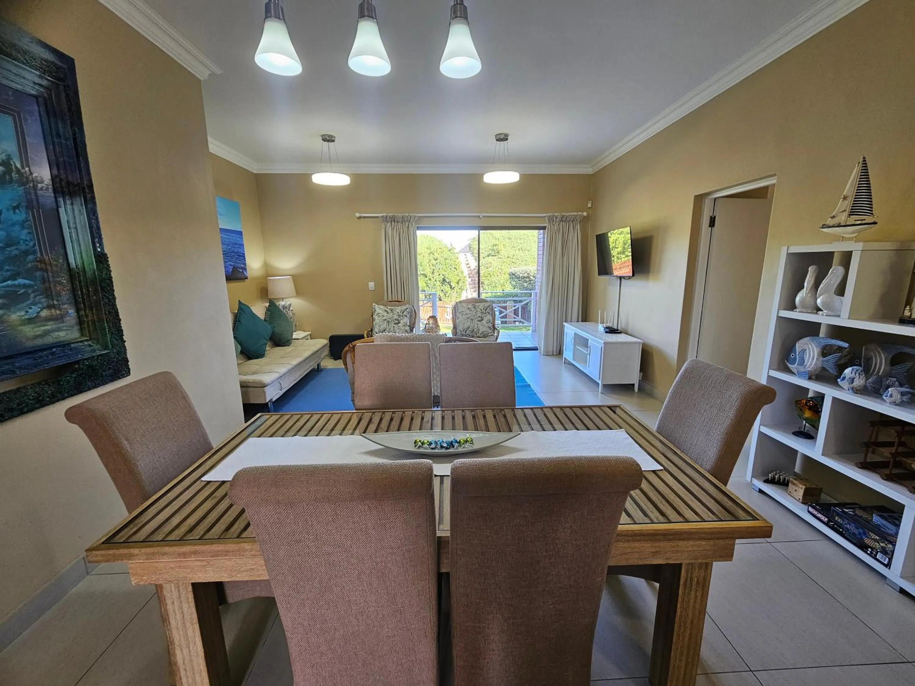 Living room in The Gull