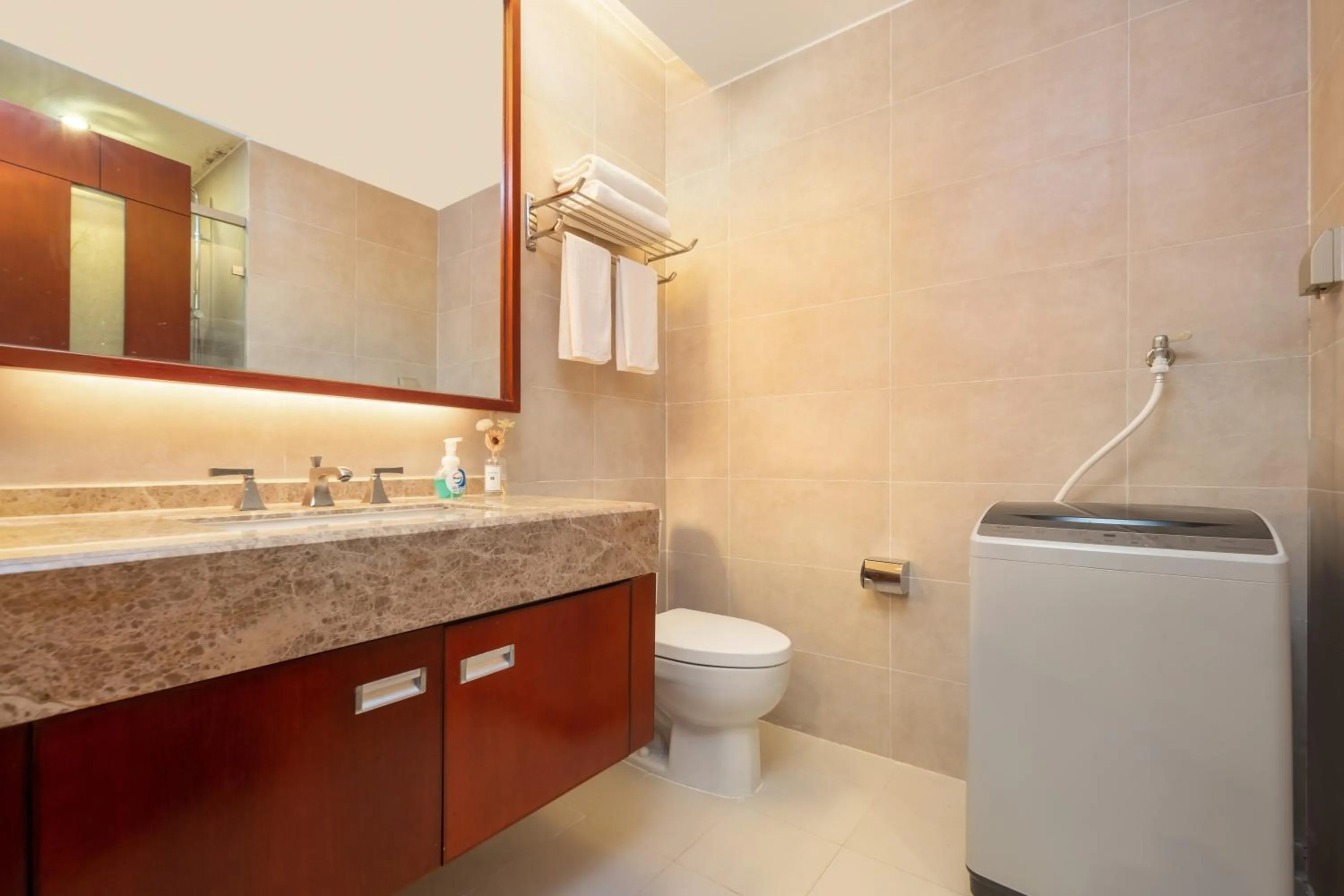 Sanya Yikehai View Apartments