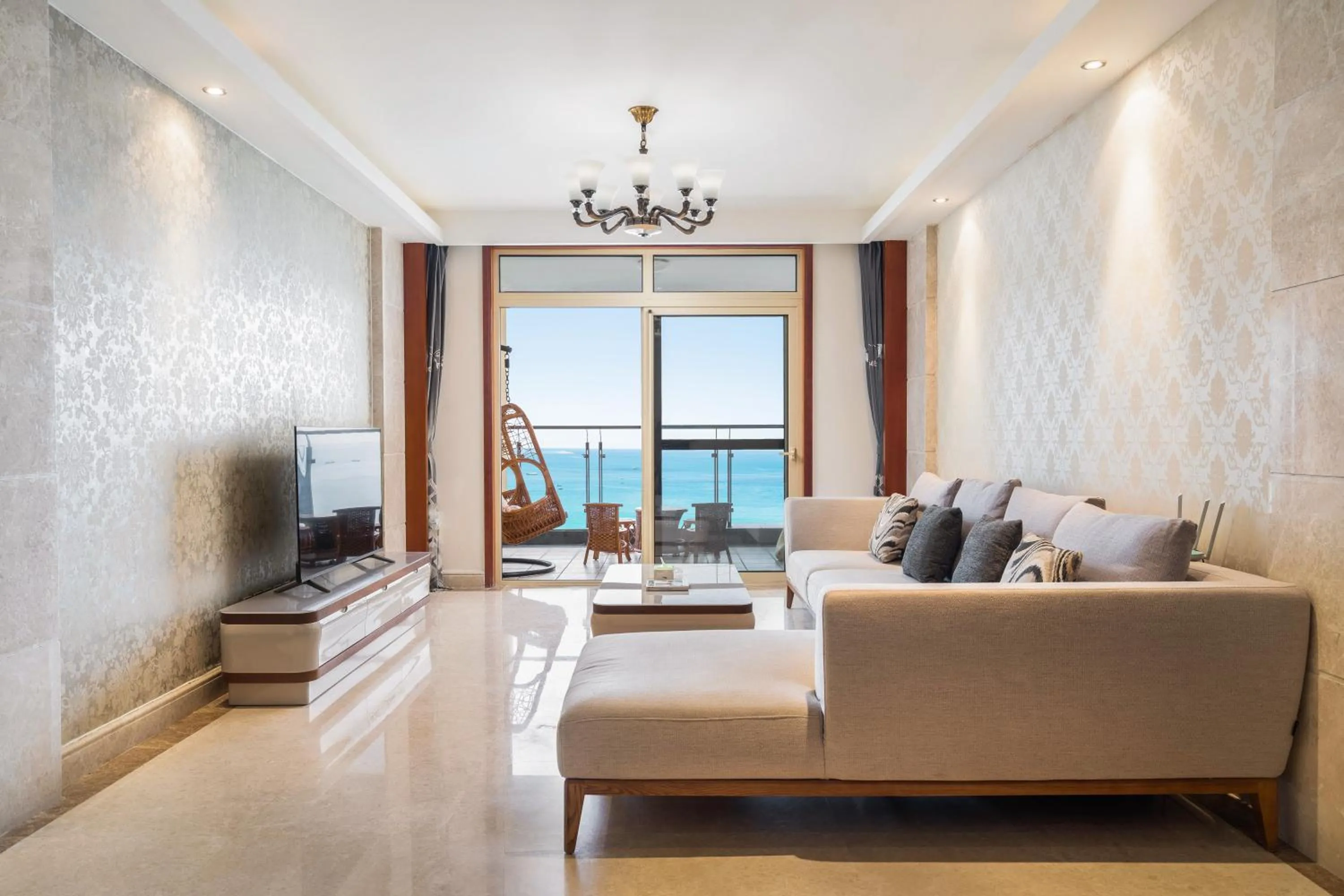 Living room in Sanya Yikehai View Apartments