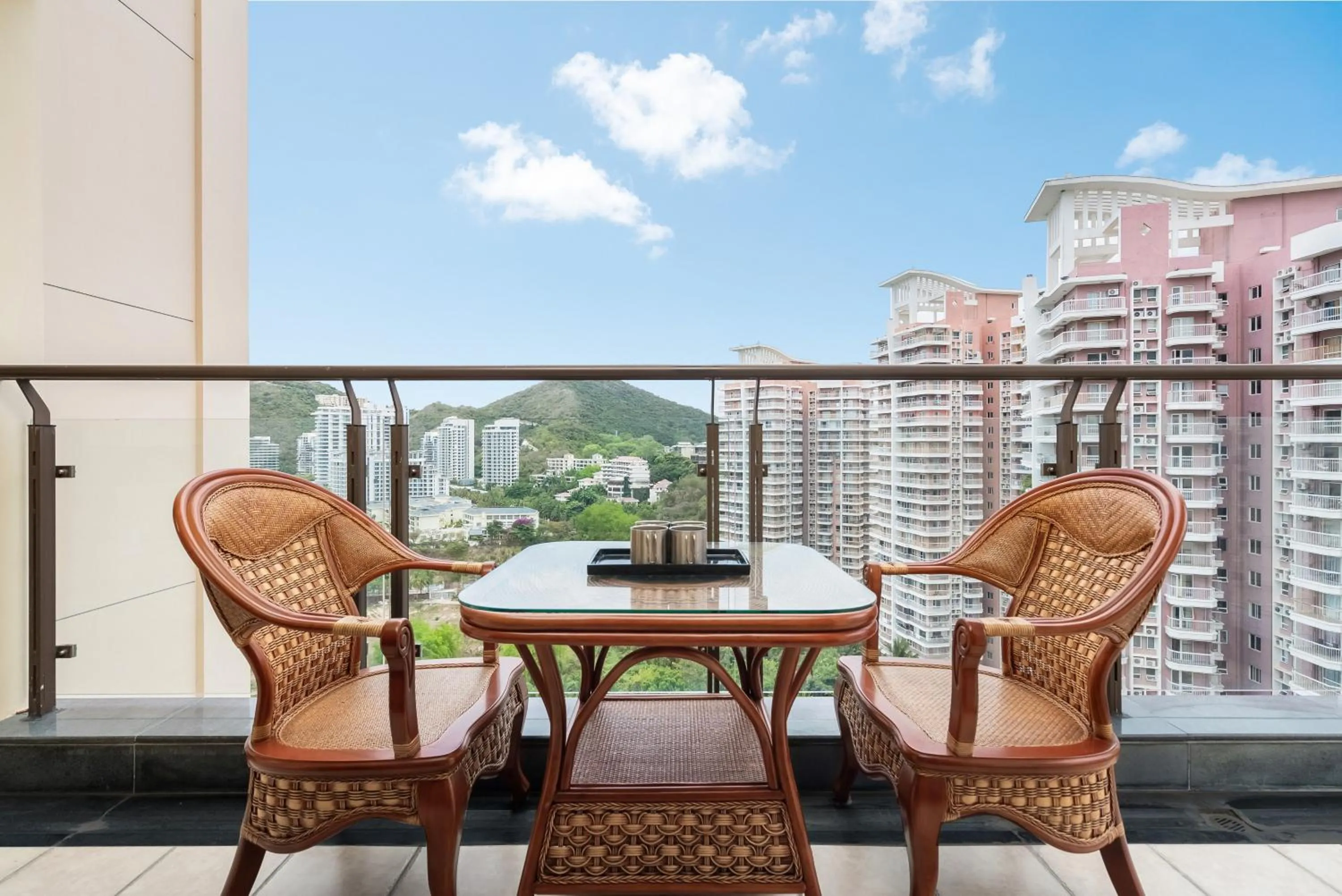 Balcony/Terrace in Sanya Yikehai View Apartments