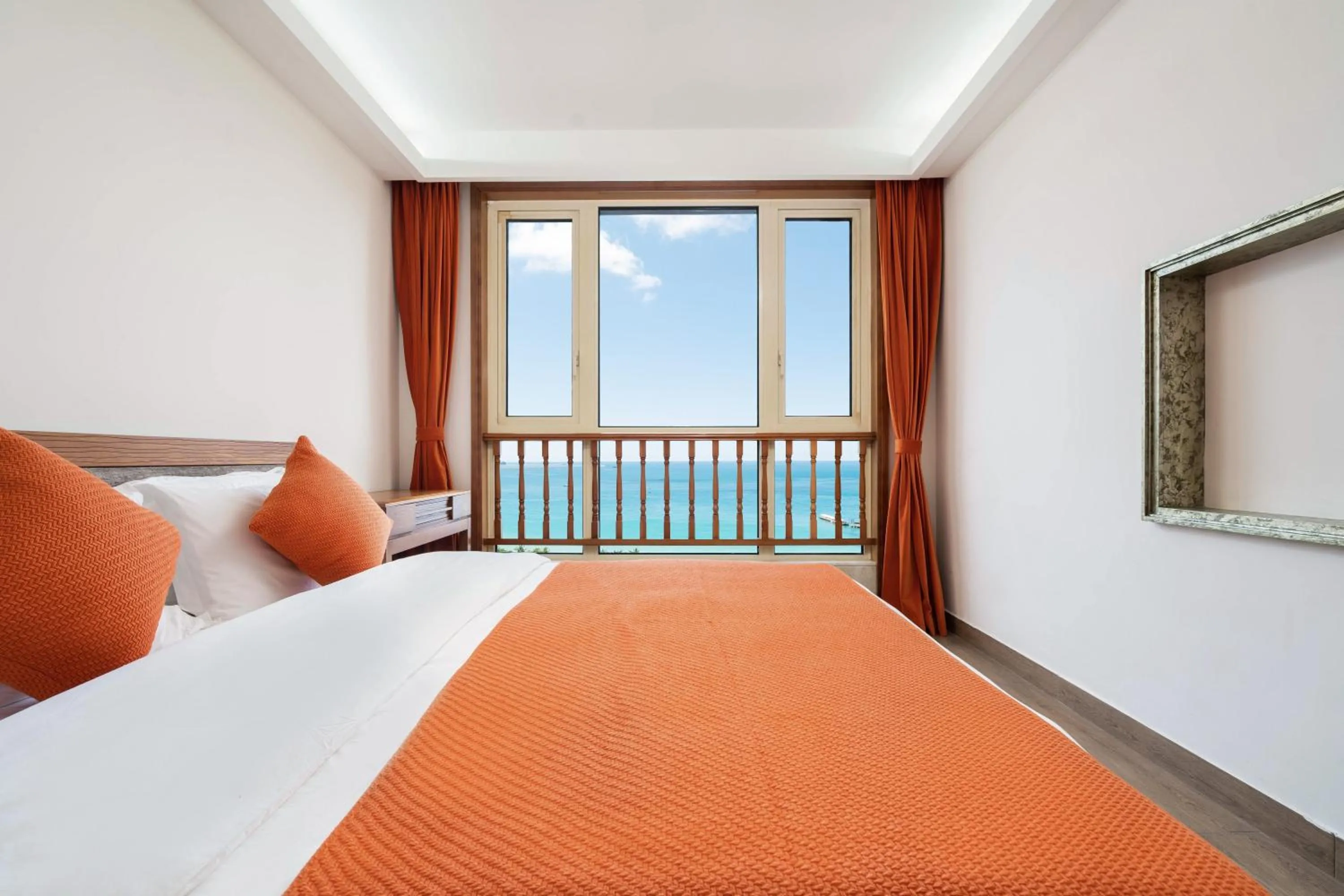 Bedroom, Bed in Sanya Yikehai View Apartments