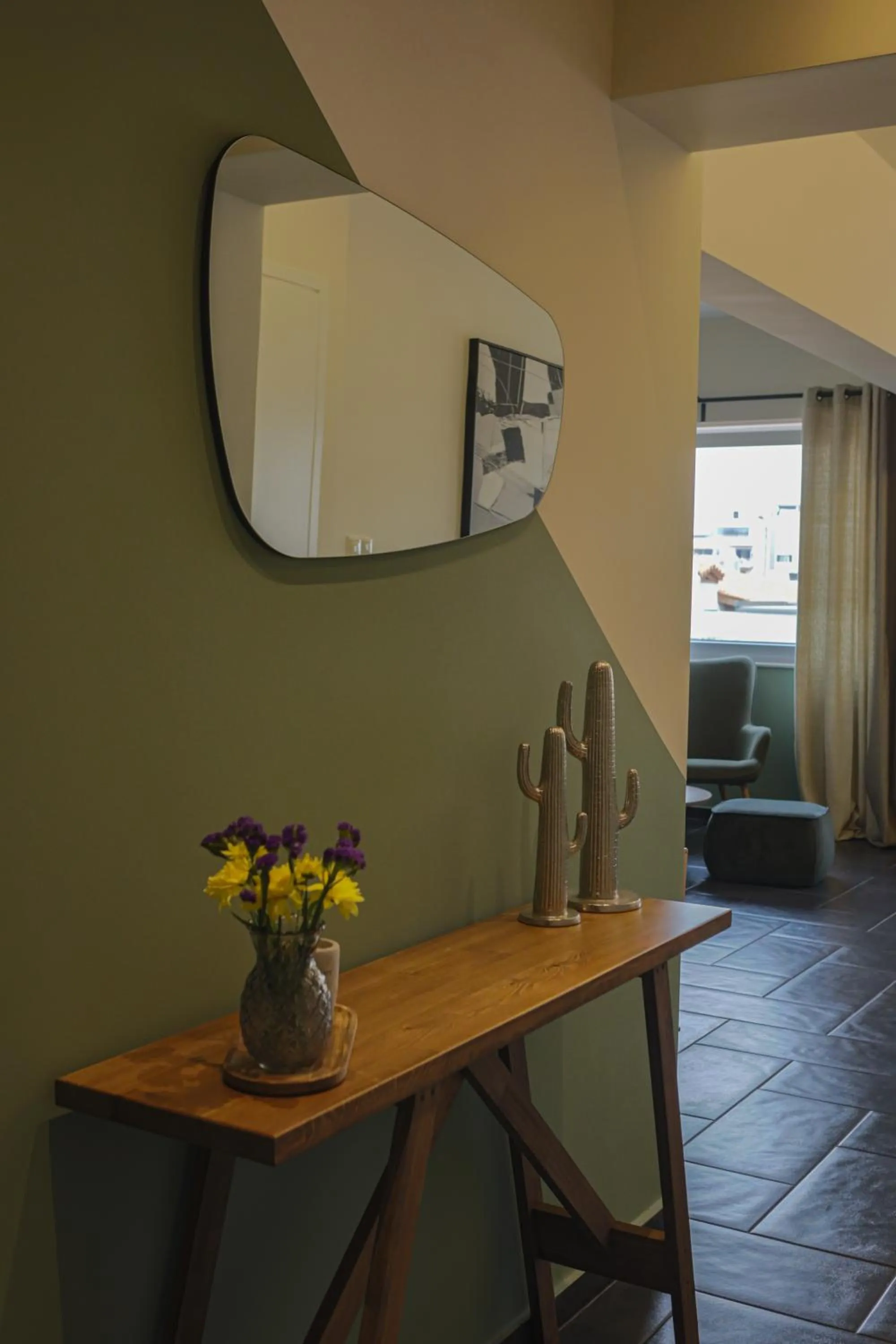 TV and multimedia in Elite Ermou Suites