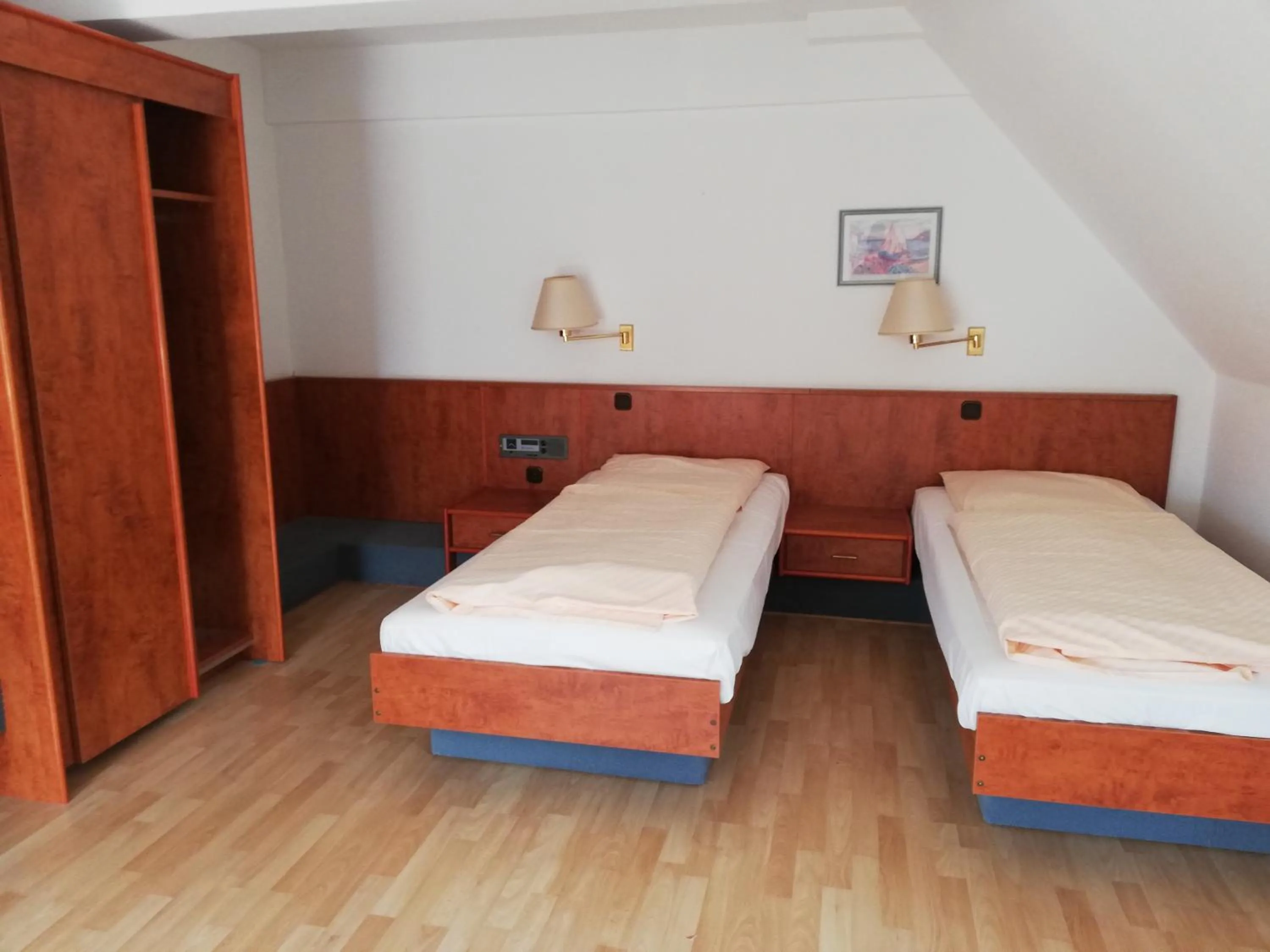 Bed in Hotel Dorfschänke