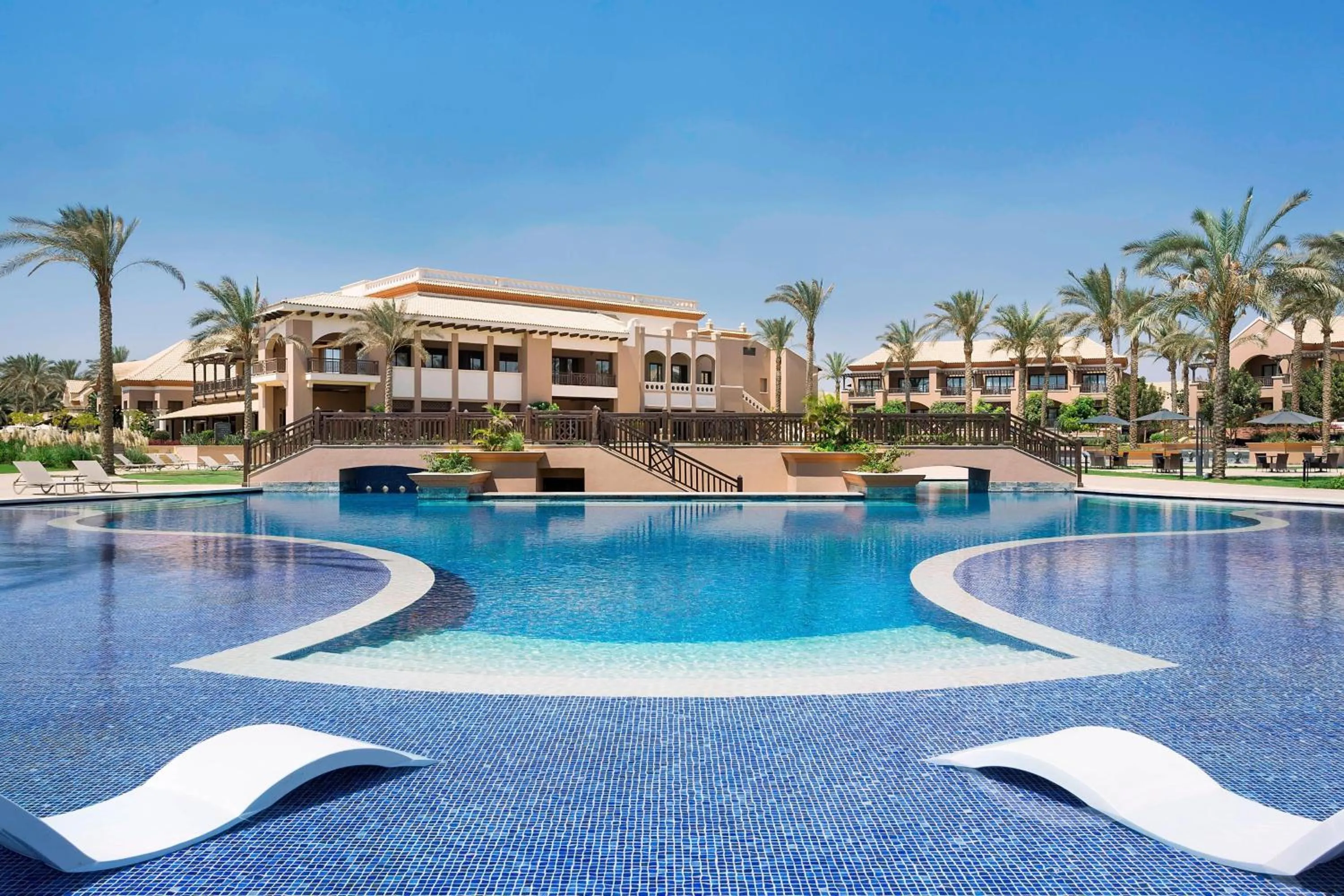 Swimming pool in The Westin Cairo Golf Resort & Spa, Katameya Dunes