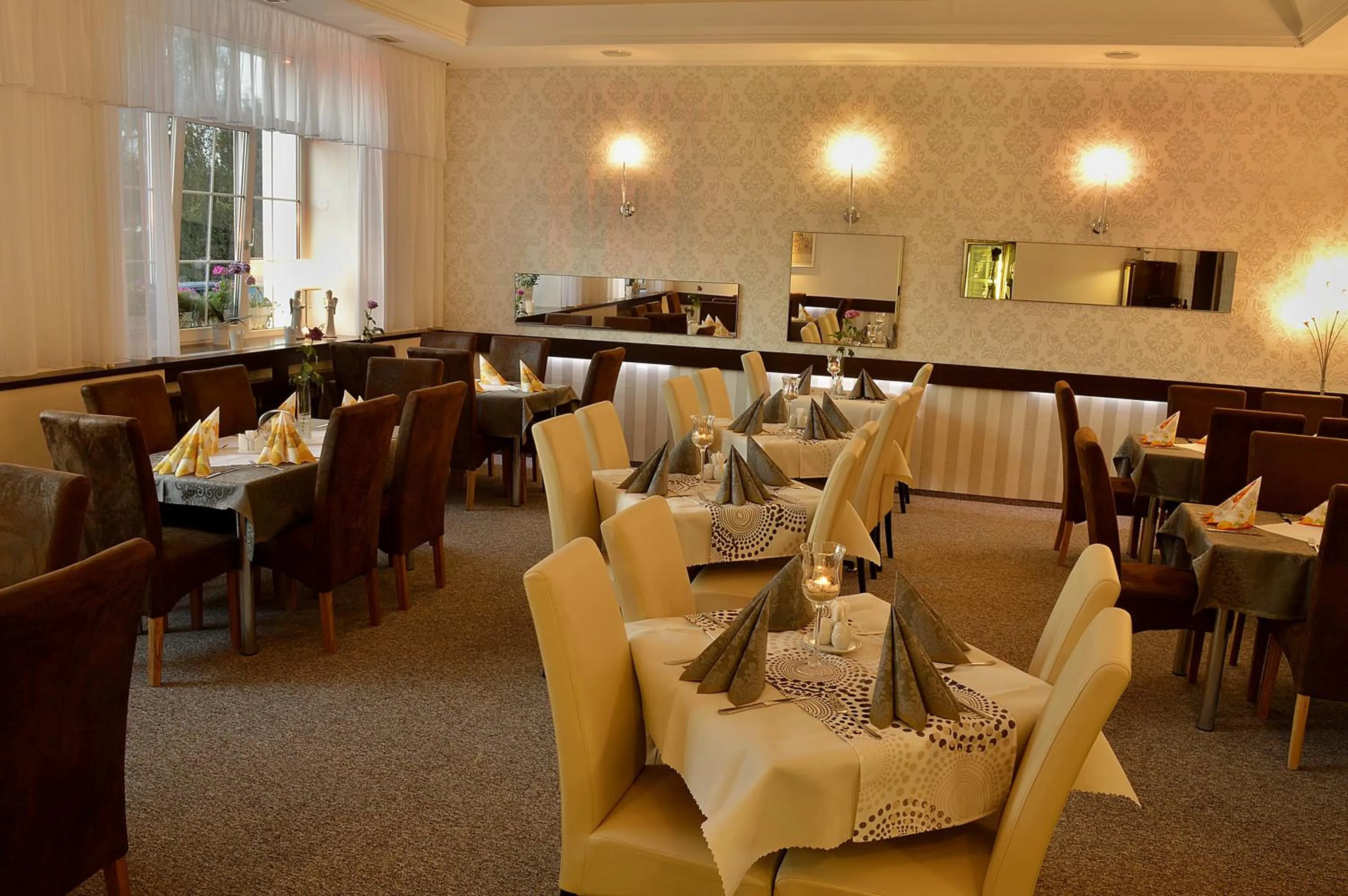 Restaurant/places to eat in Hotel Florian