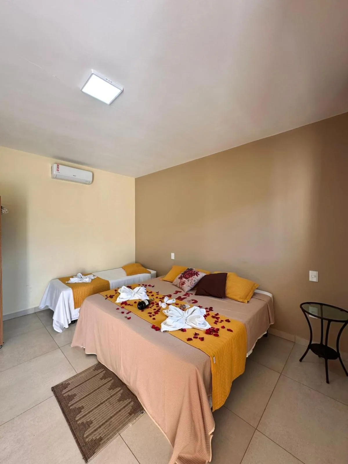 Bed in Pousada Flores do Campo