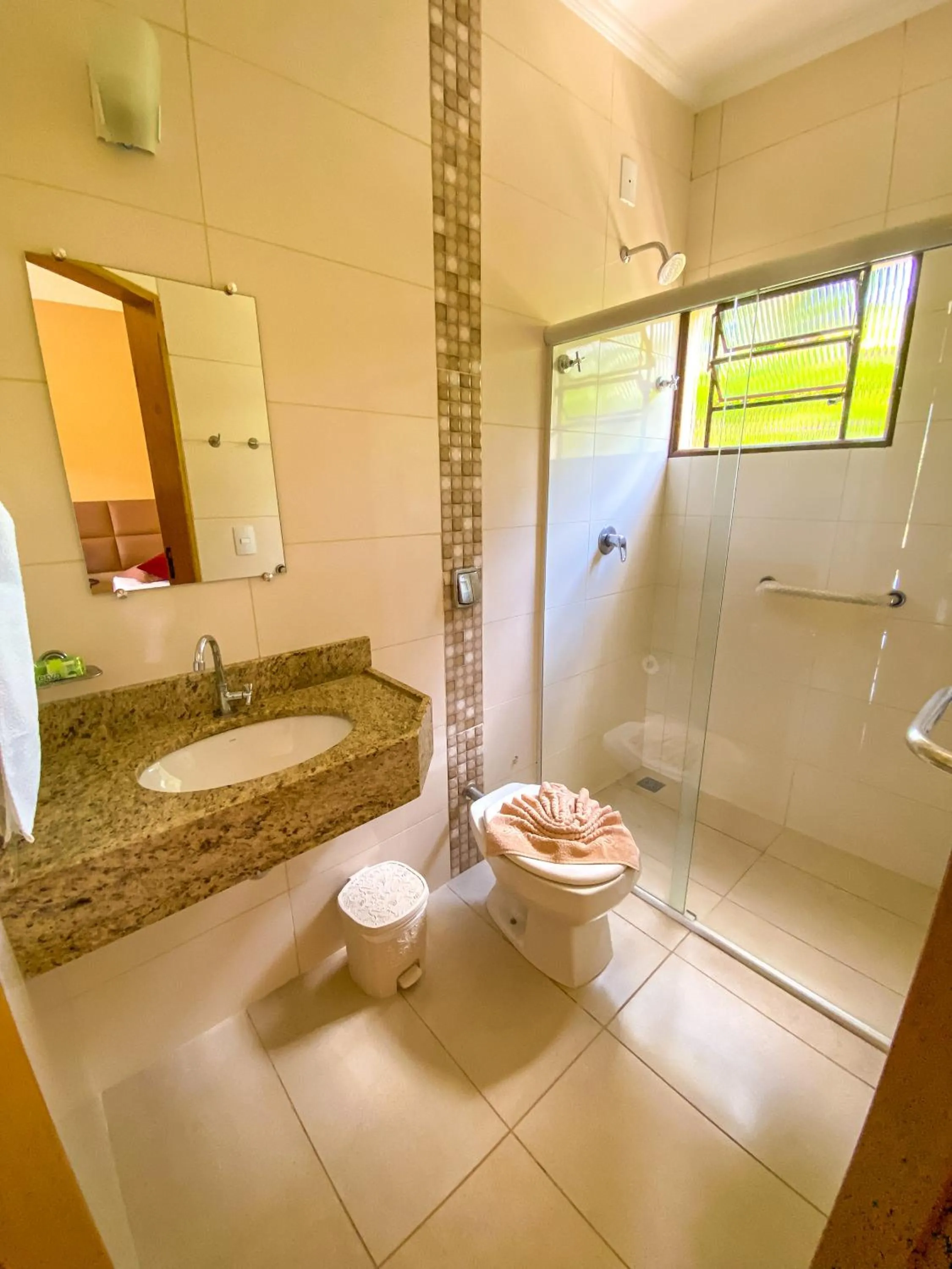 Shower in Pousada Flores do Campo