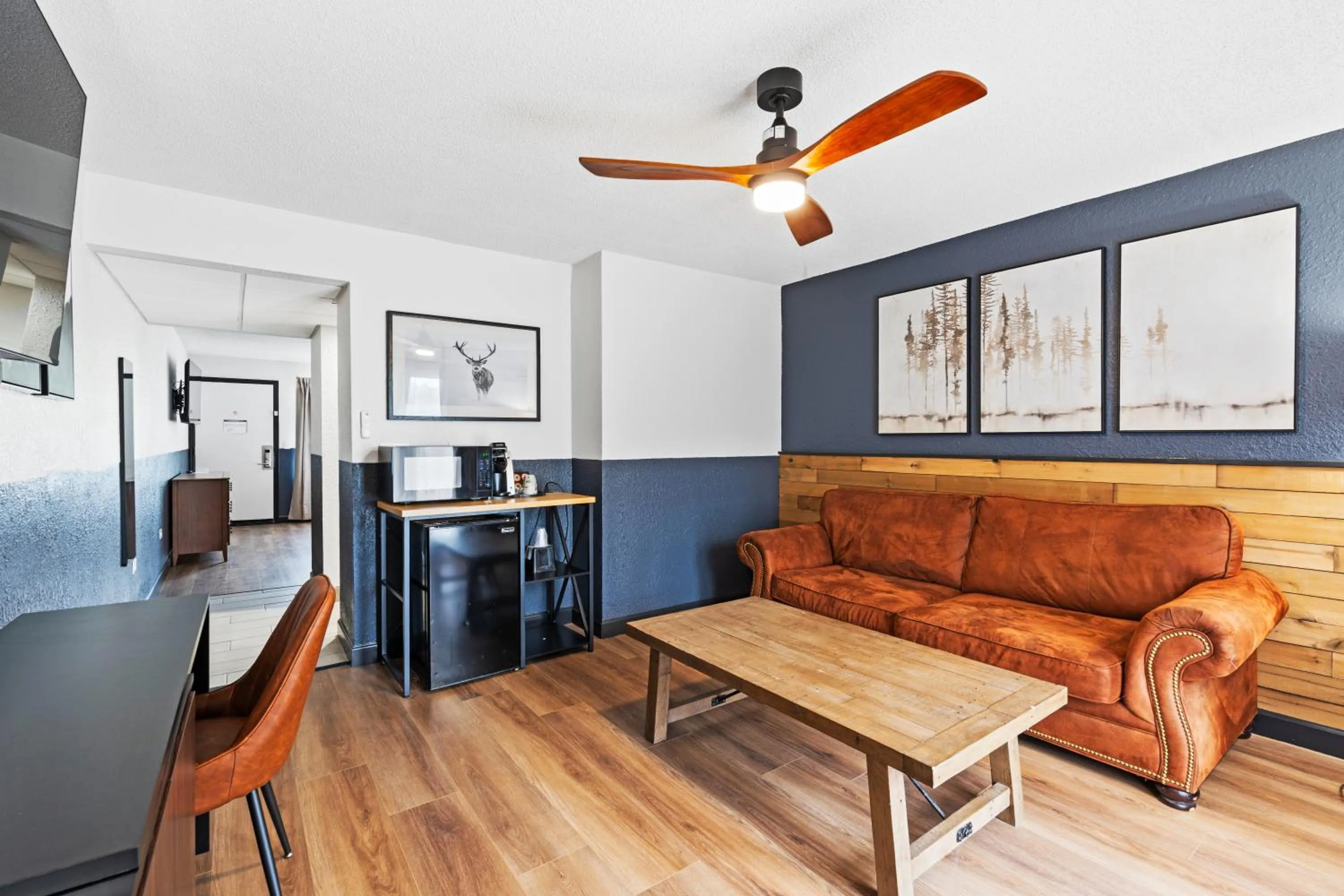 Living room in Tremont Lodge & Resort