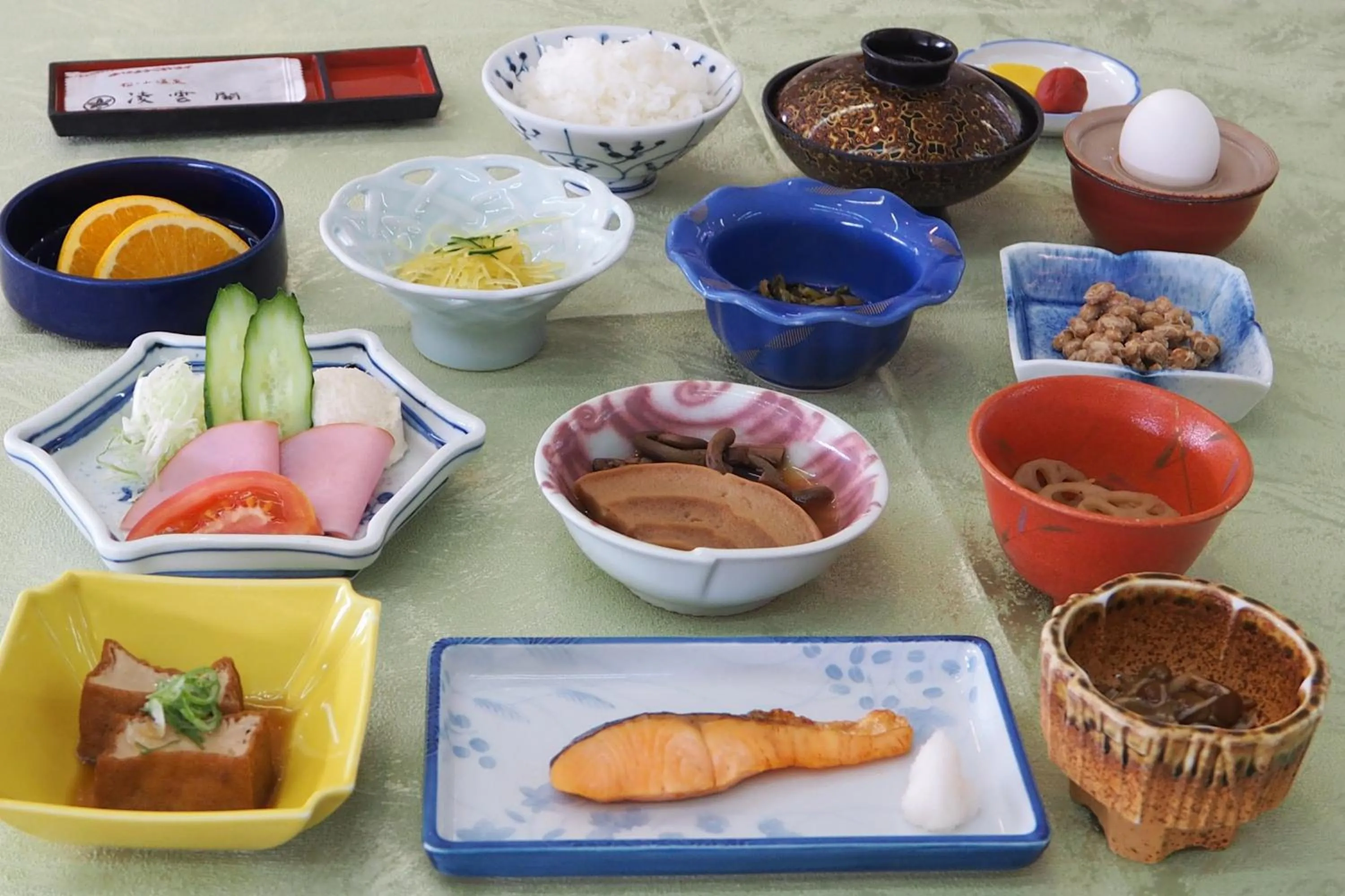 Breakfast in Ryounkaku Matsunoyama onsen