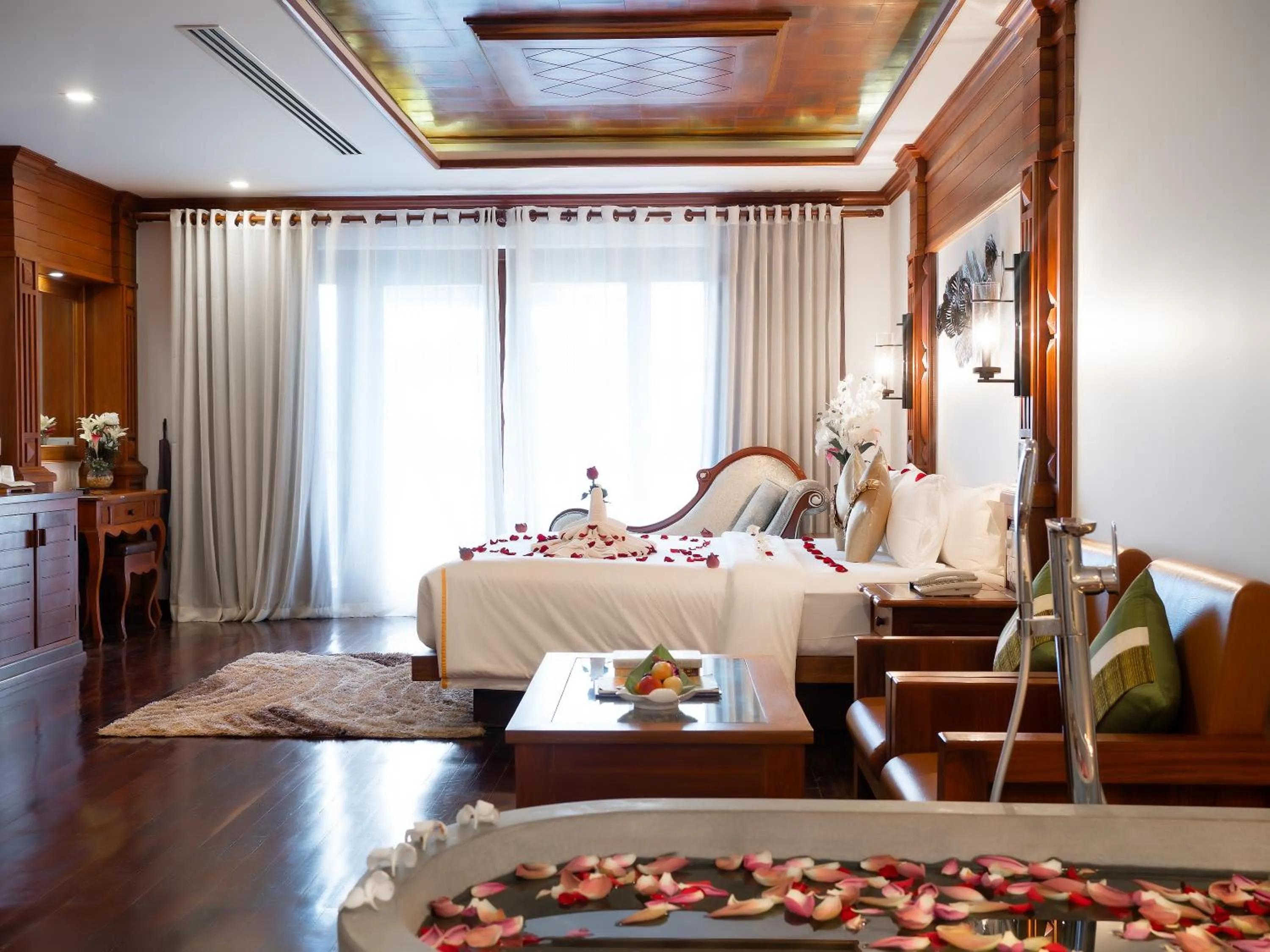 Photo of the whole room, Bed in The Night Hotel