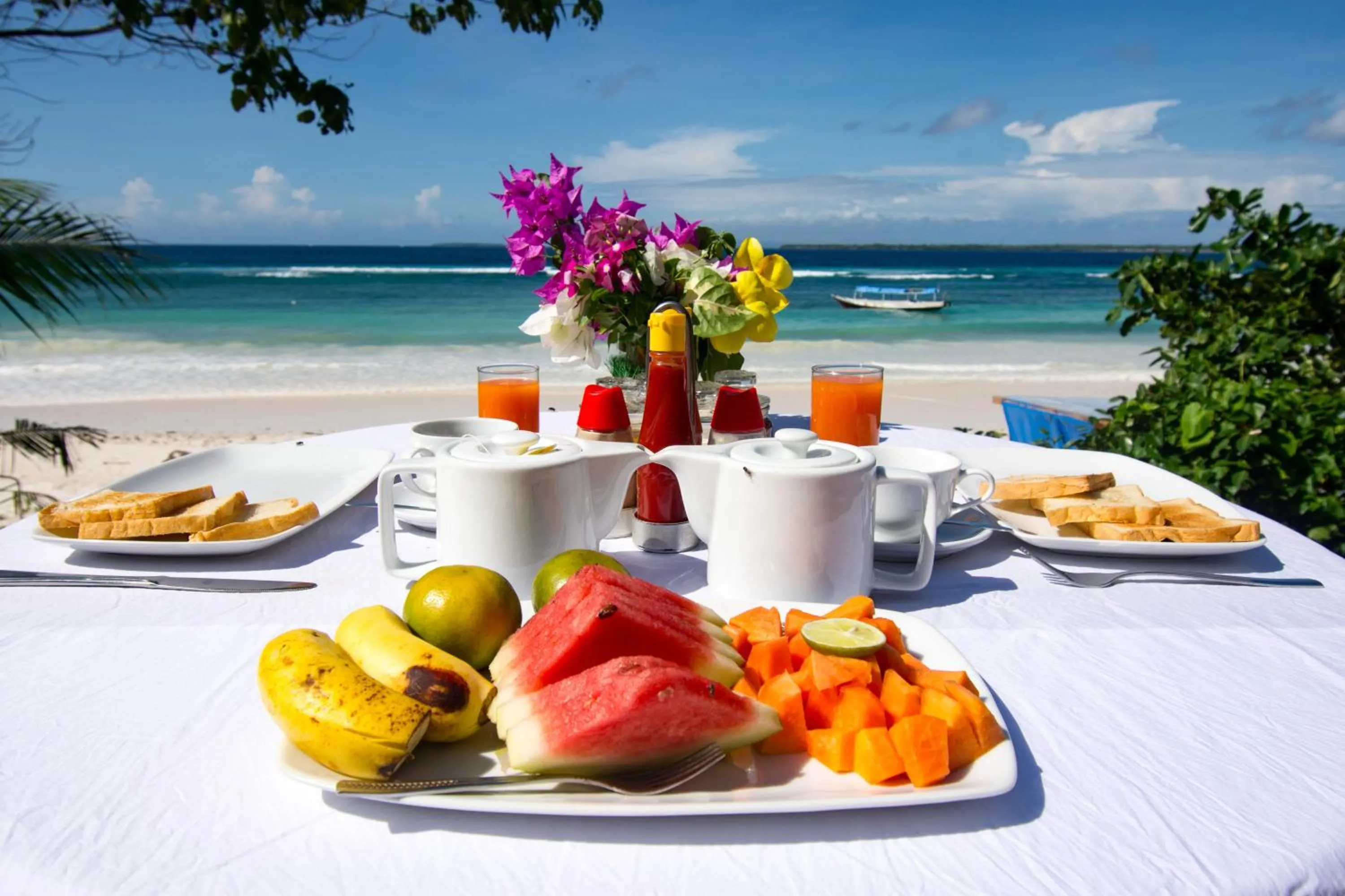 Food in Bara Beach Bungalows