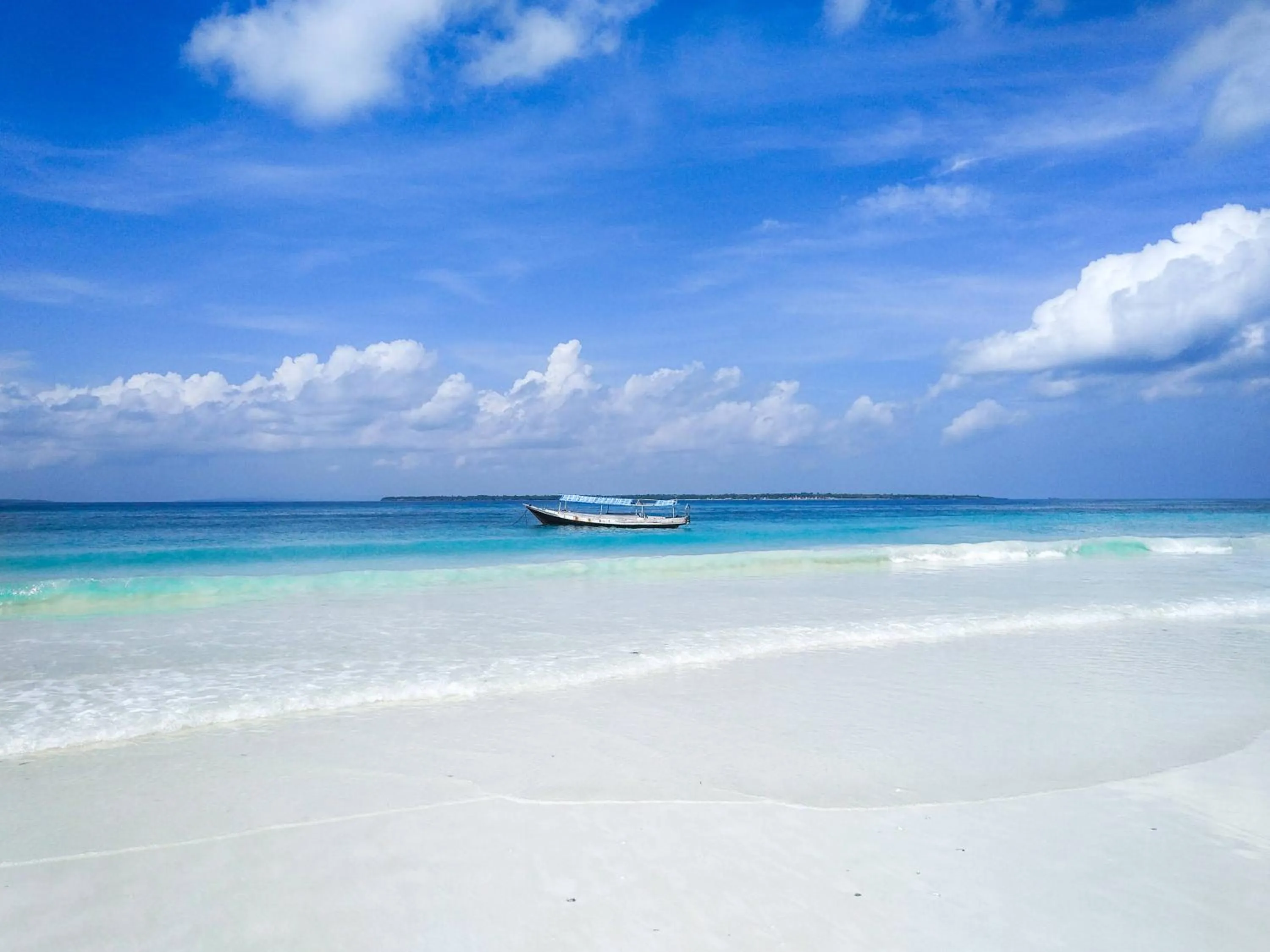 Natural landscape in Bara Beach Bungalows