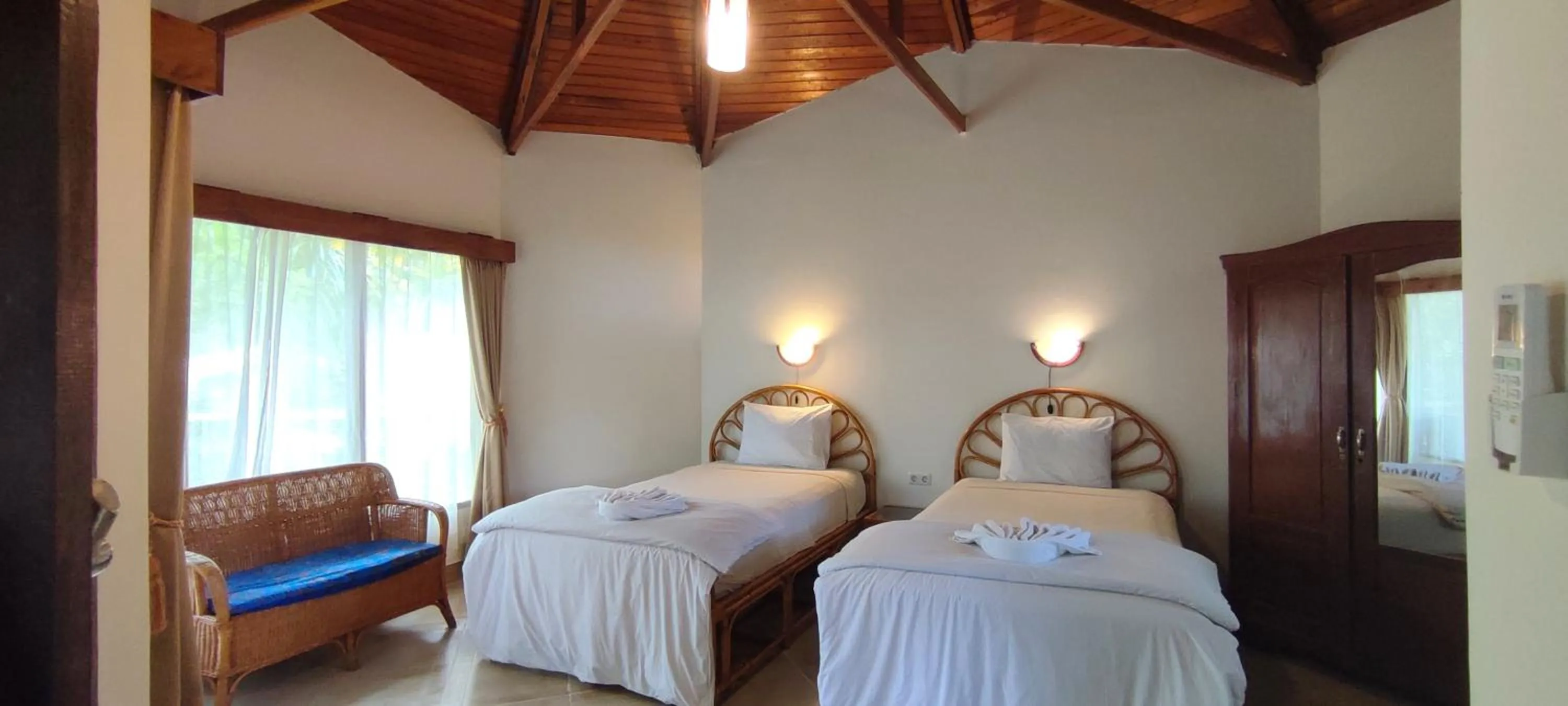 Bedroom, Bed in Bara Beach Bungalows