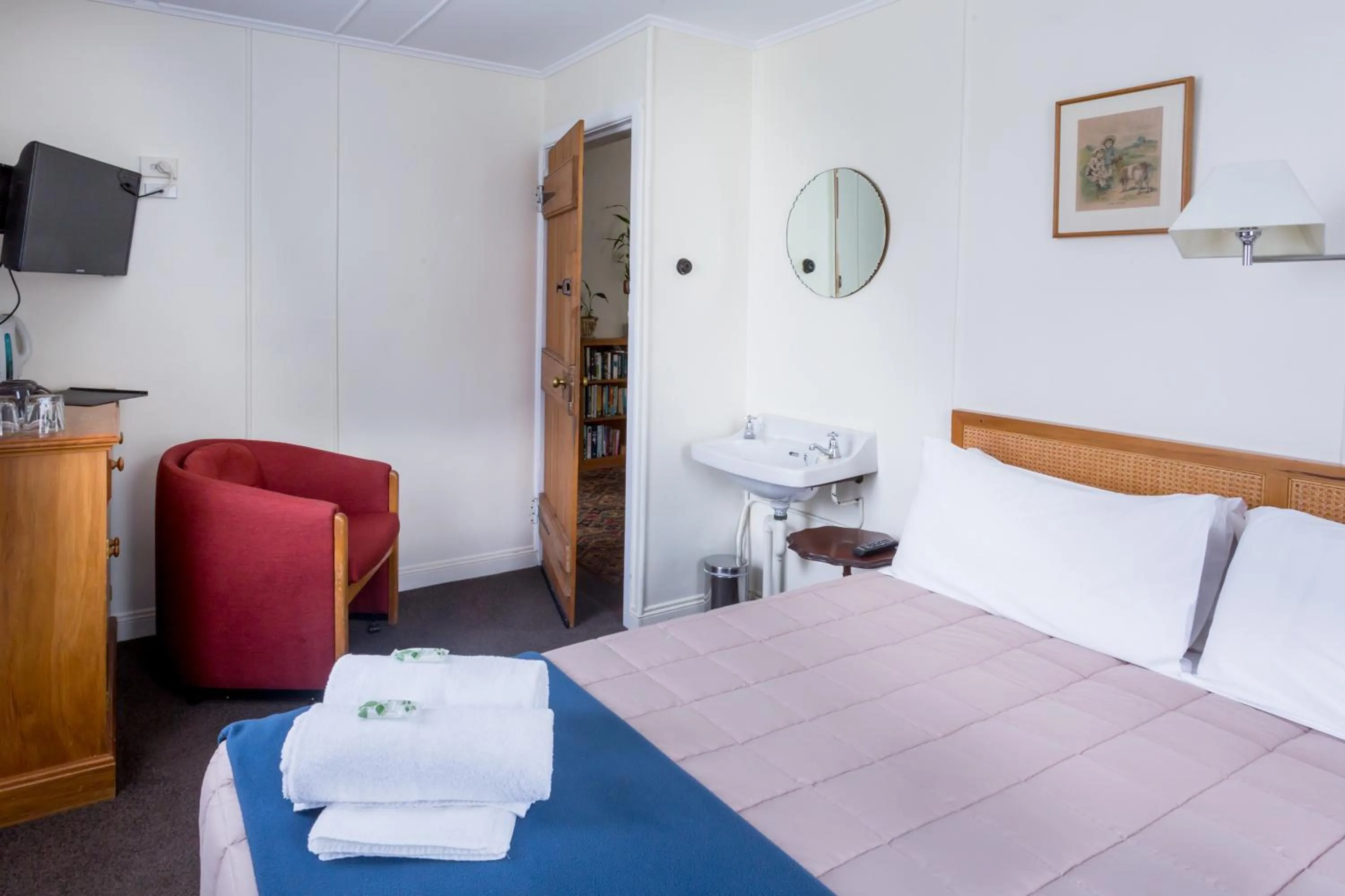 Bed in The Greytown Hotel