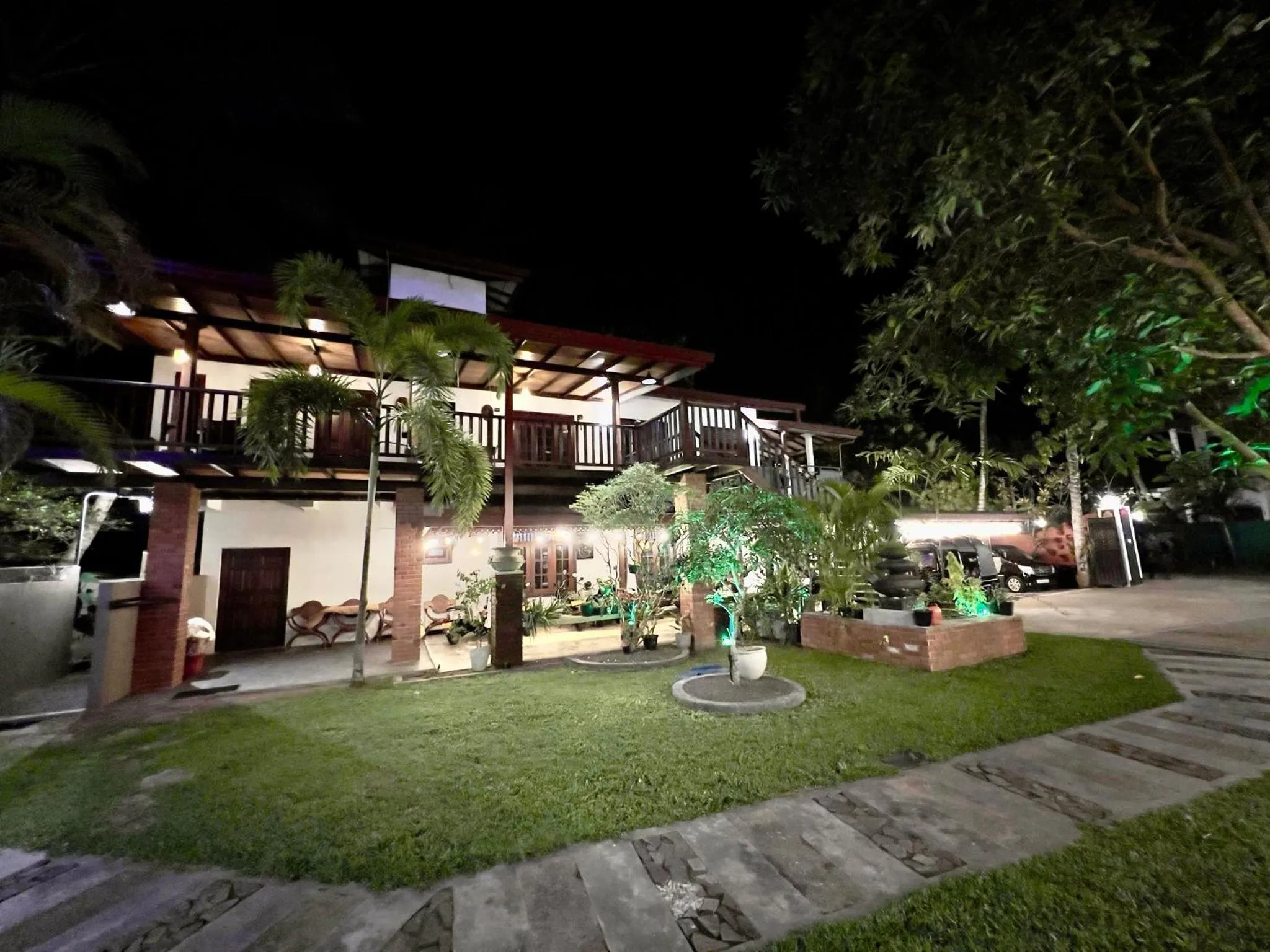 Night in Crystal Palace