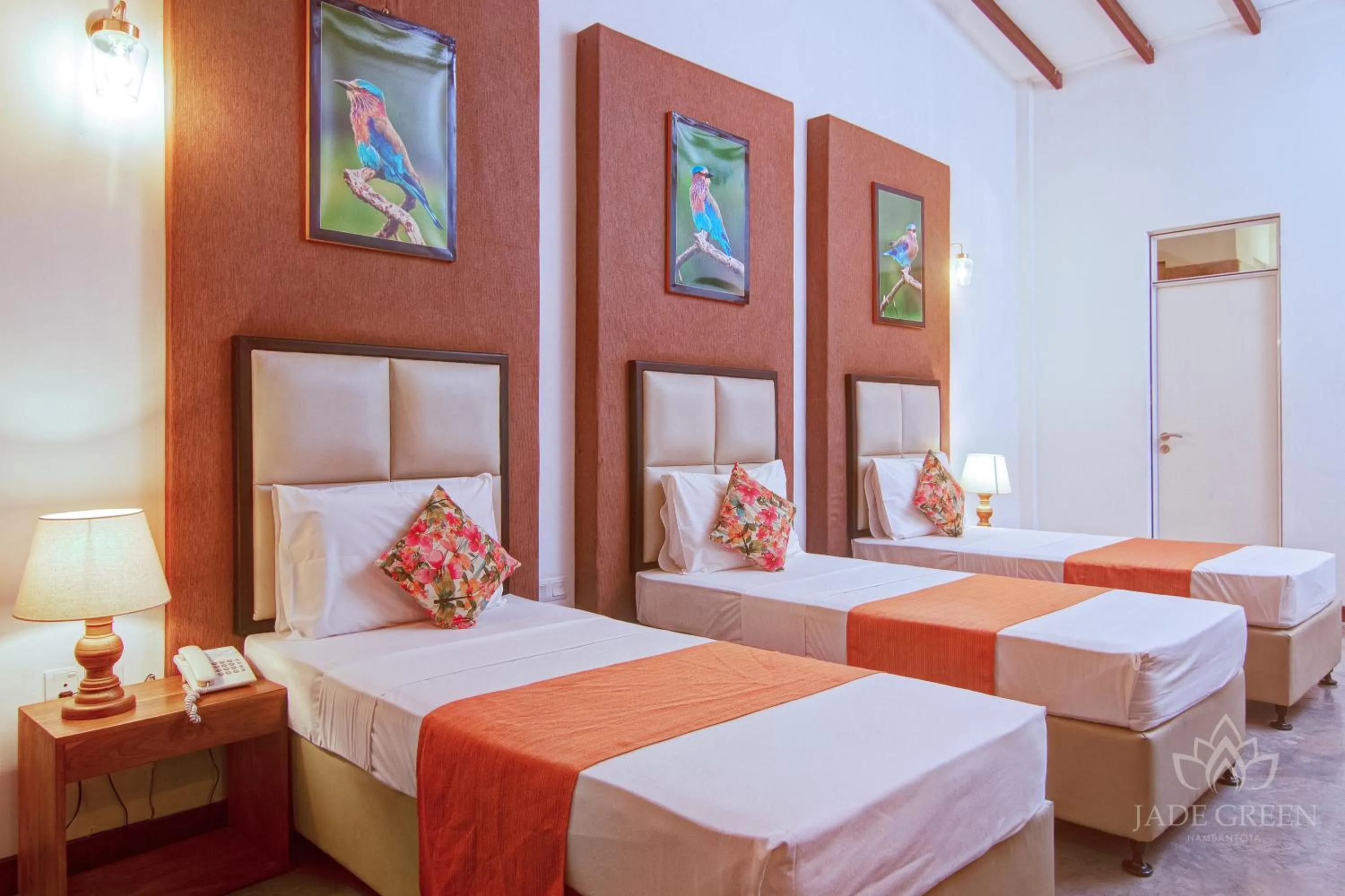 Bed in Jade Green Hotel Hambantota