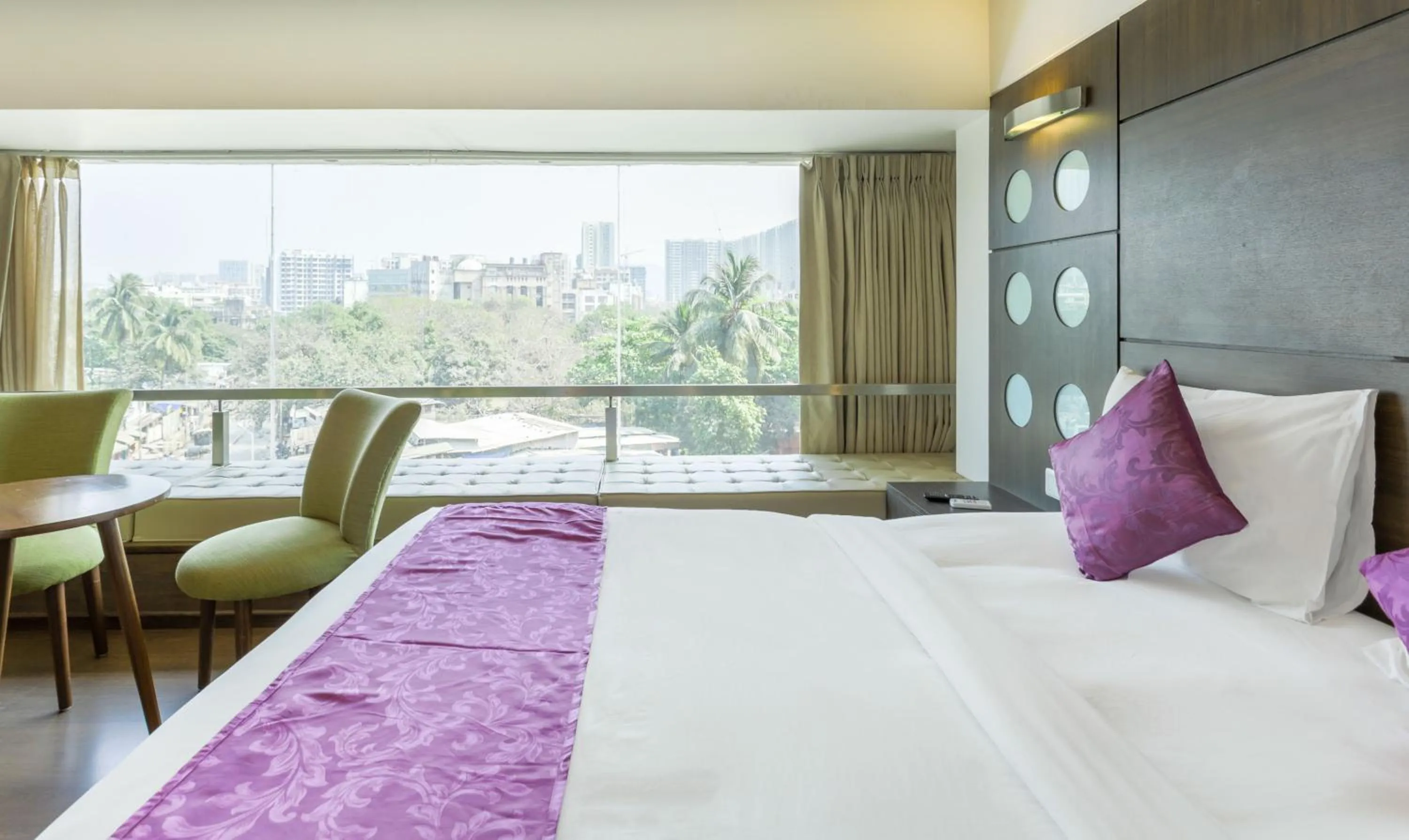 Bed in Hotel Metropolis