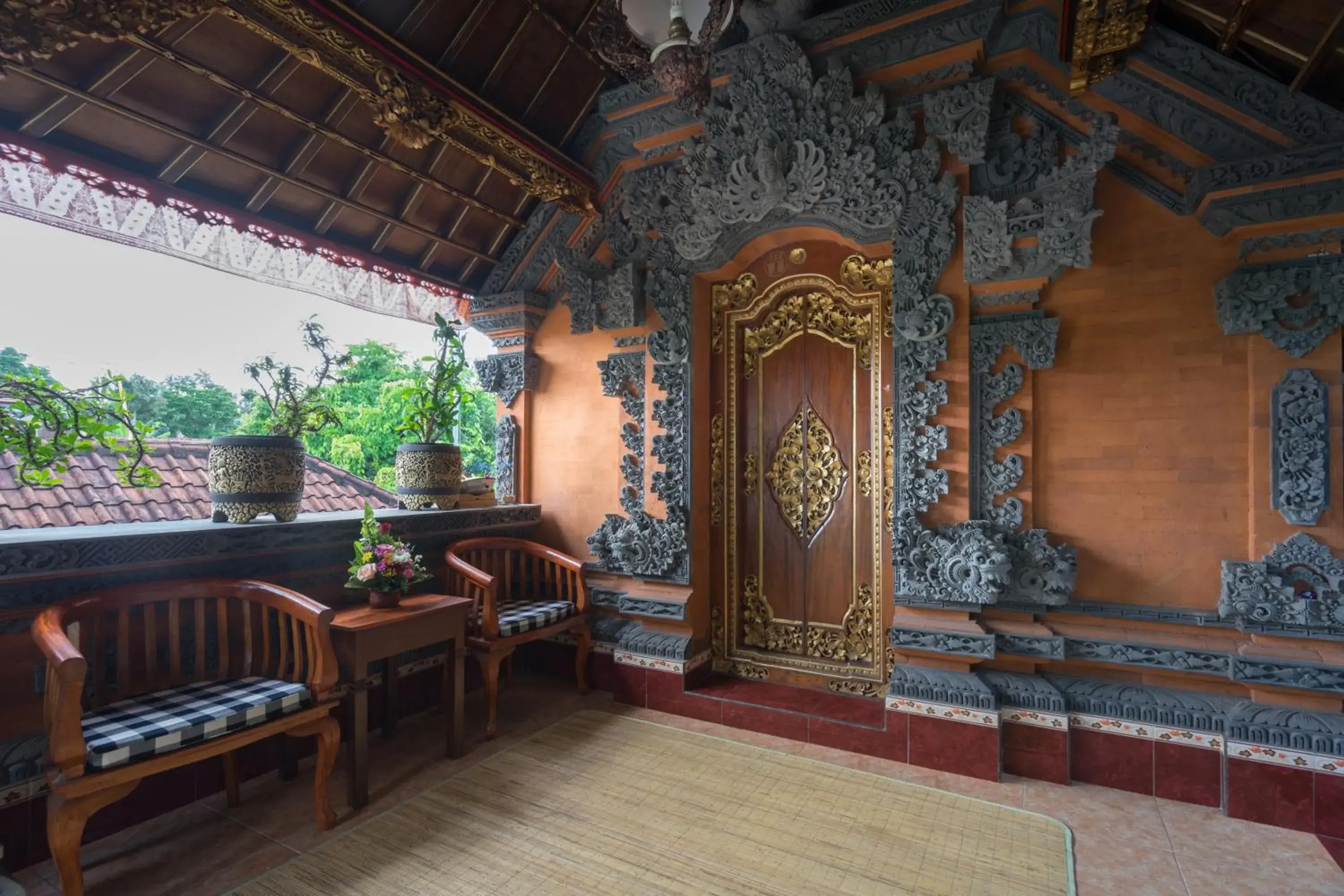 Standard Double Room in Nuaja Balinese Guest House Standard Double Room in Nuaja Balinese Guest House
