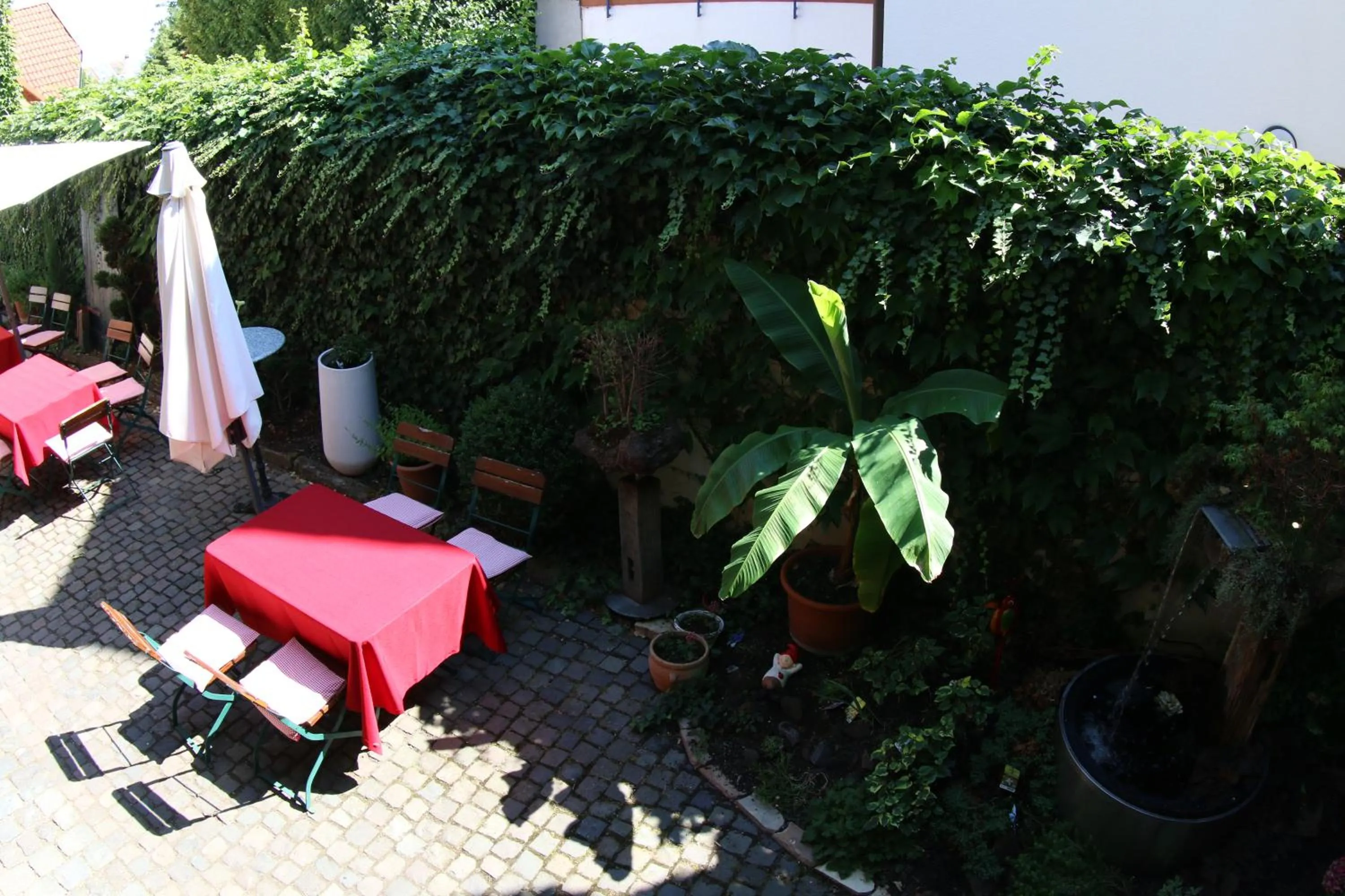 Garden in Alter Winzerhof Weisenheim am Berg e.K.