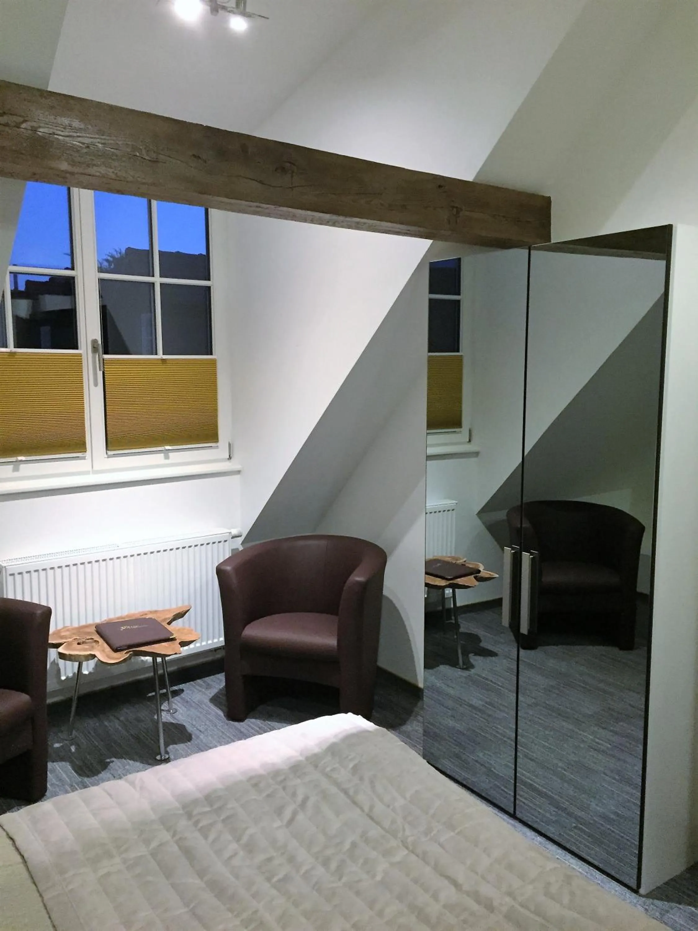 Decorative detail in Alter Winzerhof Weisenheim am Berg e.K.