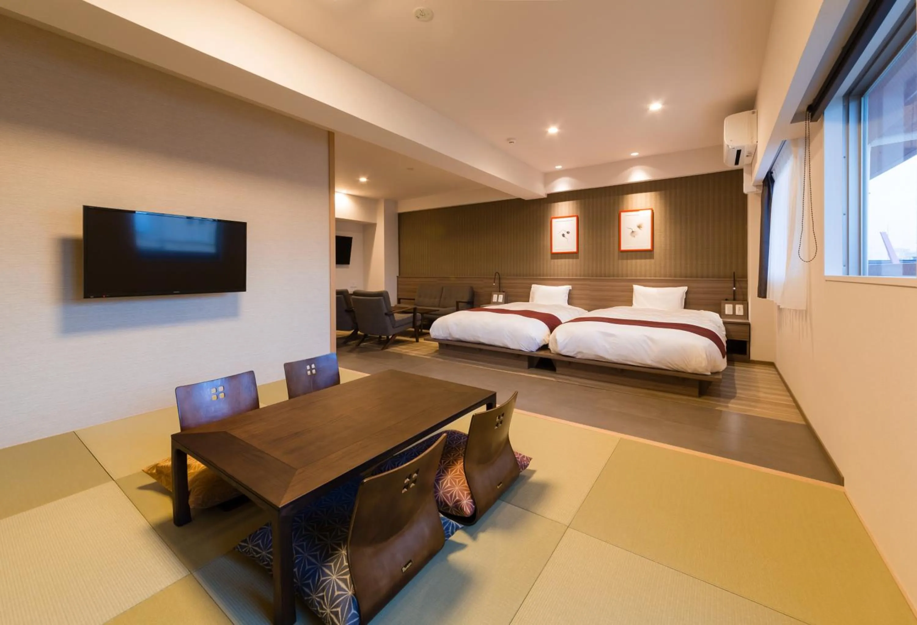 Photo of the whole room, Bed in SARASA HOTEL Namba