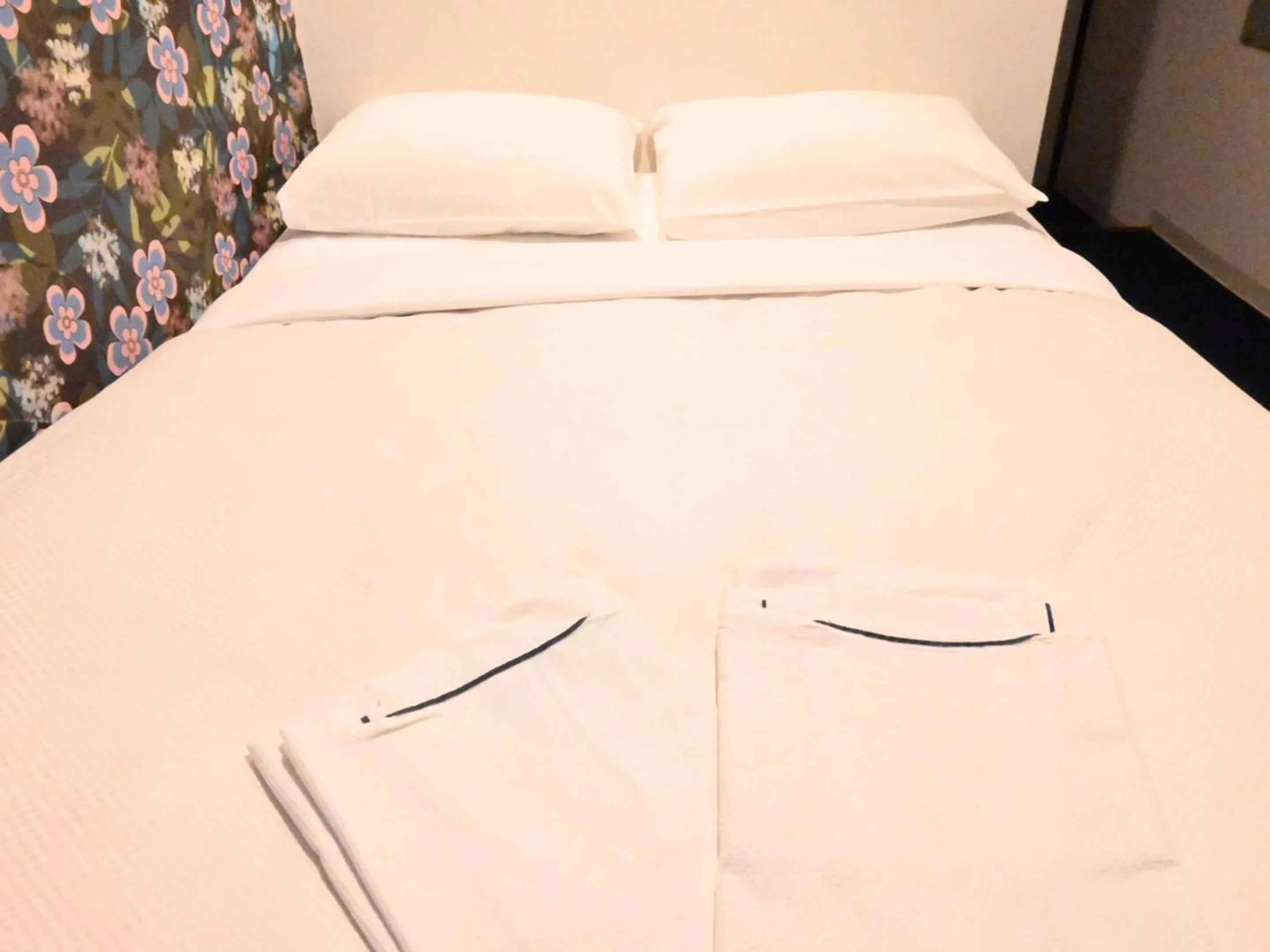 Bed in Art Inn Namba