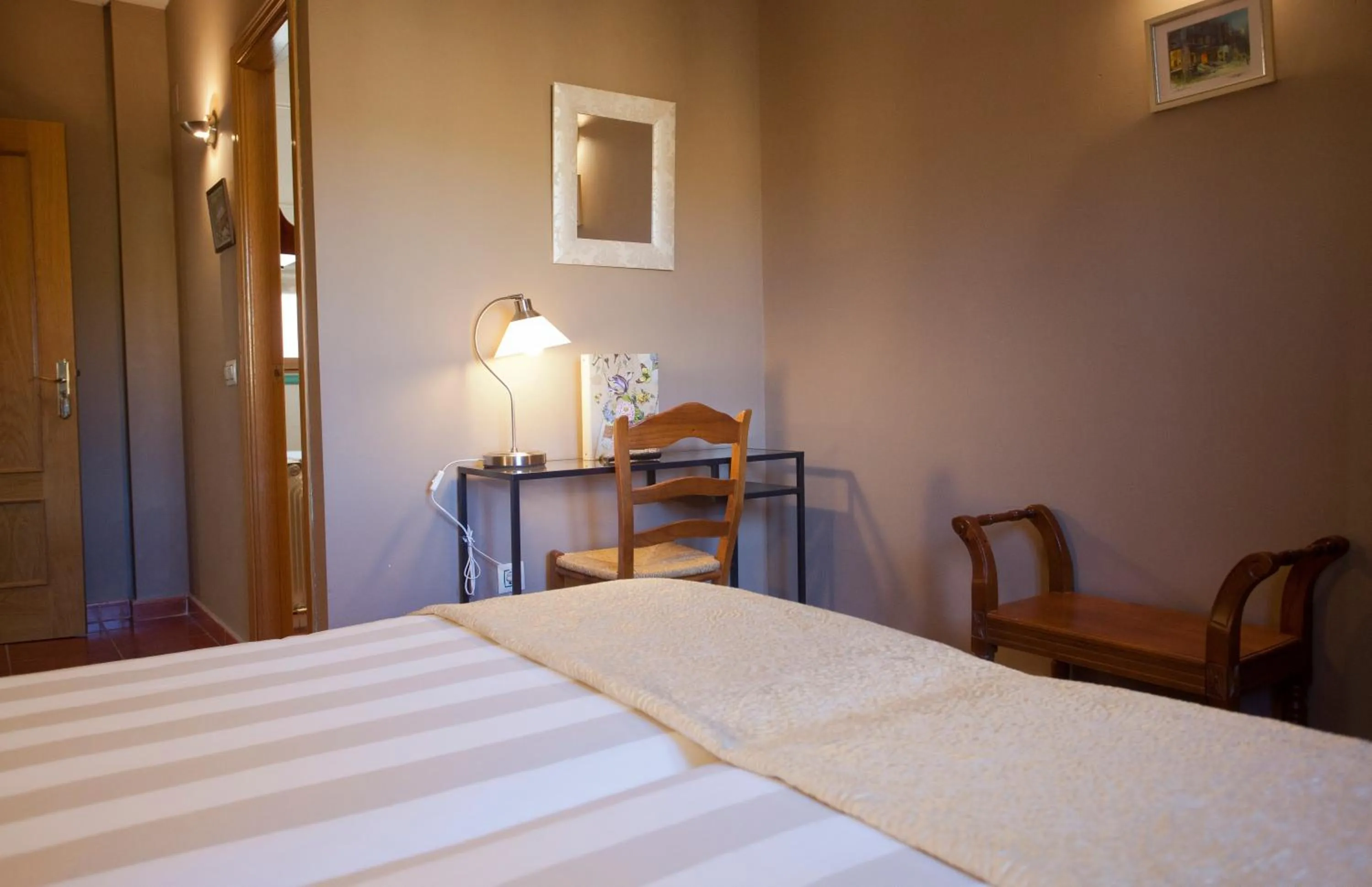 Decorative detail, Bed in Hotel Rural El Yantar de Gredos