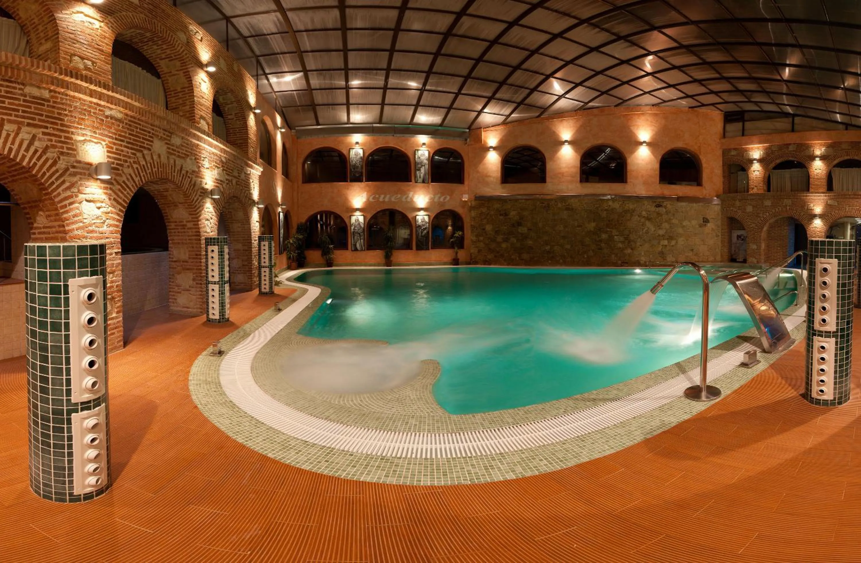 Spa and wellness centre/facilities in Hotel Termal Abadia de Los Templarios