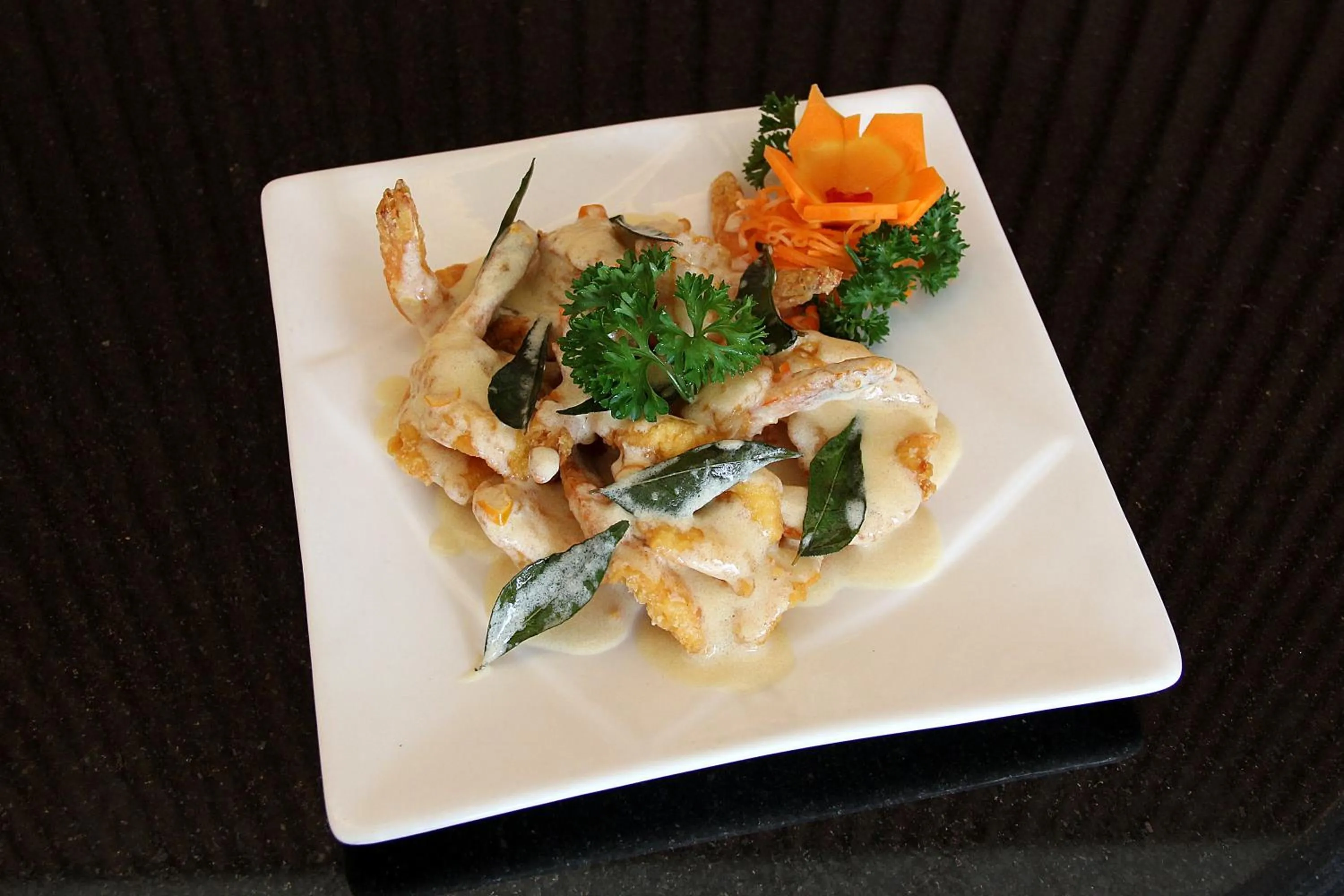 Restaurant/places to eat in Classie Hotel