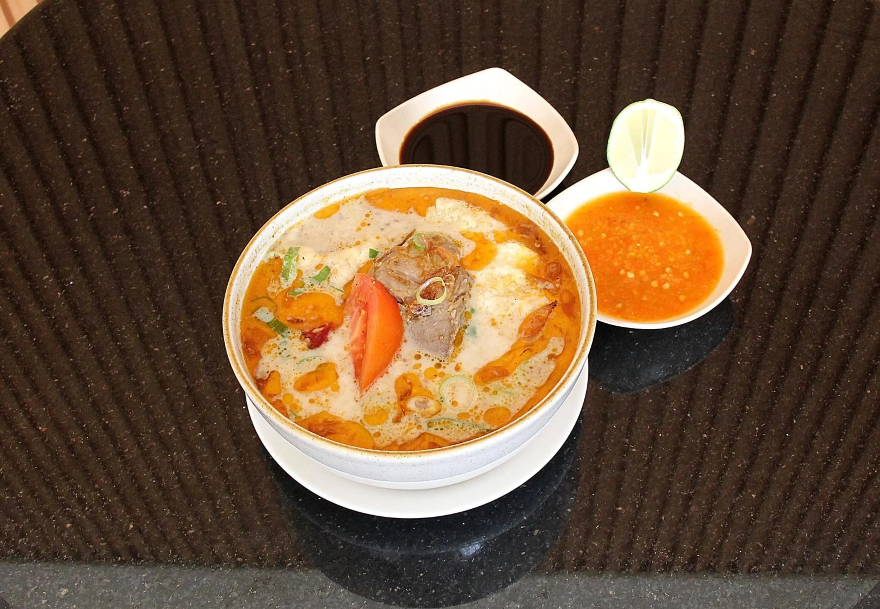 Restaurant/places to eat in Classie Hotel