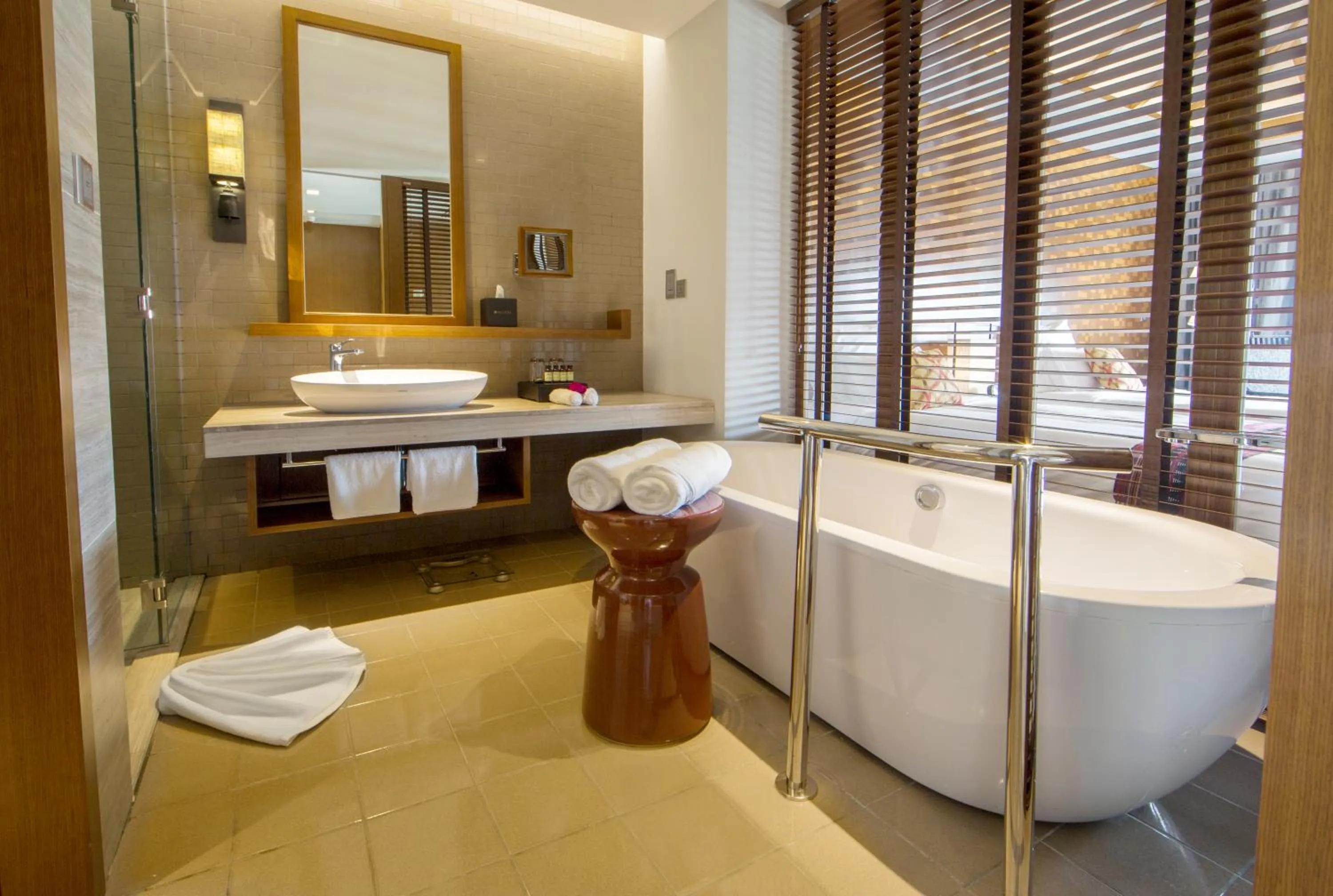 Bathroom in Pullman Luang Prabang